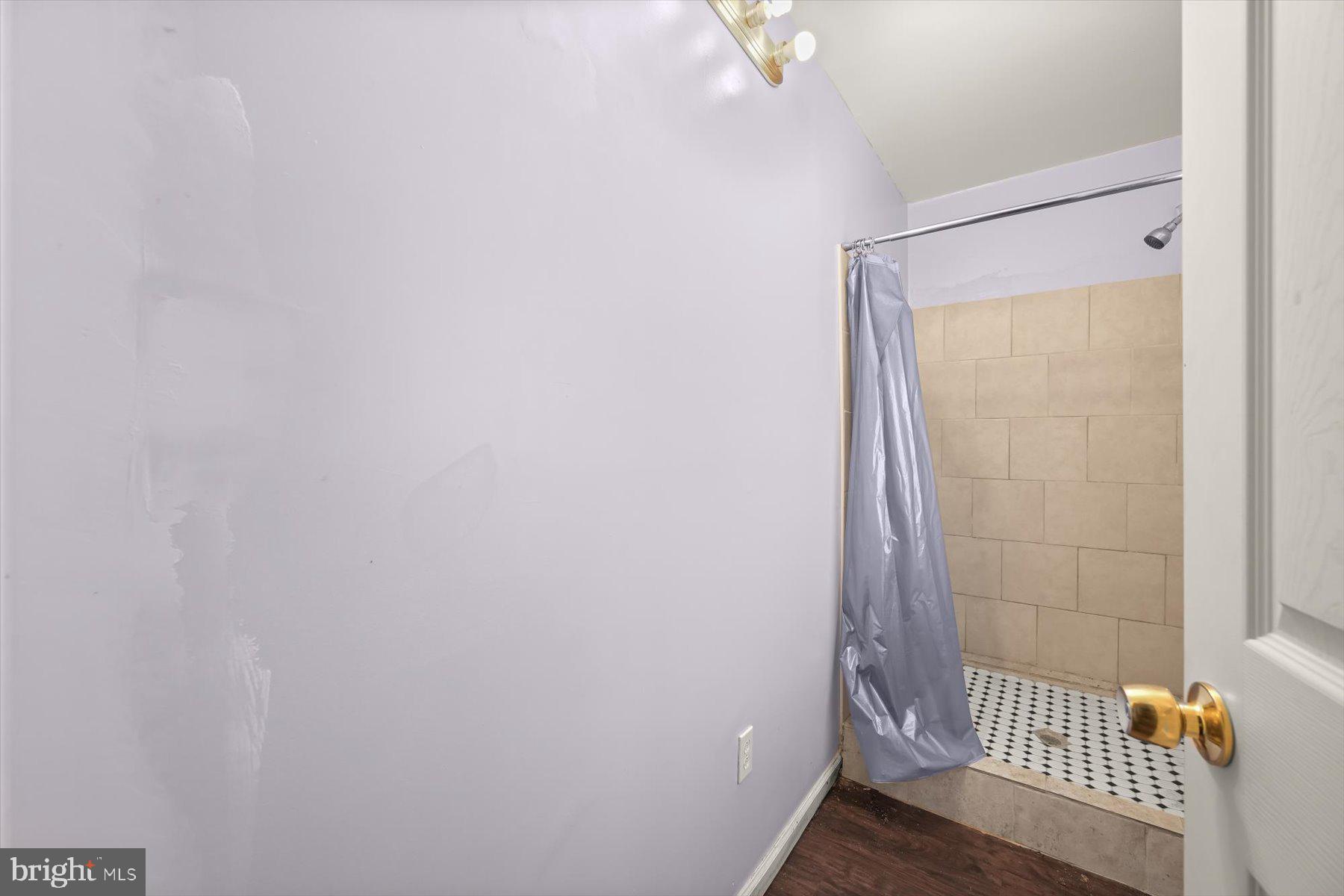 WARD 27 - Residential