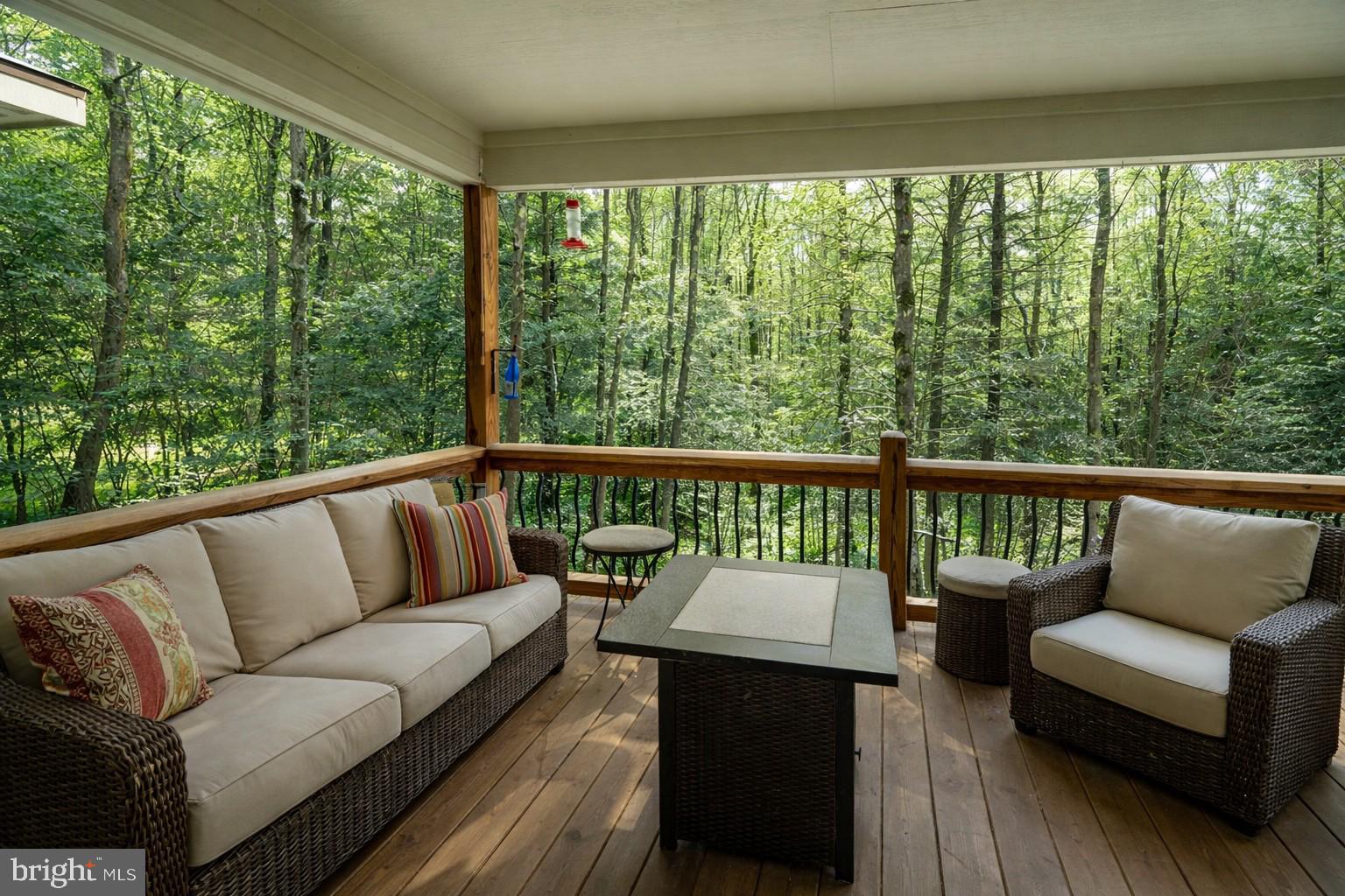 MYSTIC CREEK - Residential