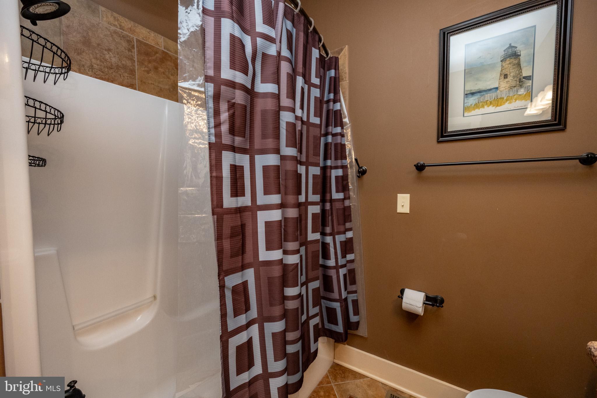 MYSTIC CREEK - Residential