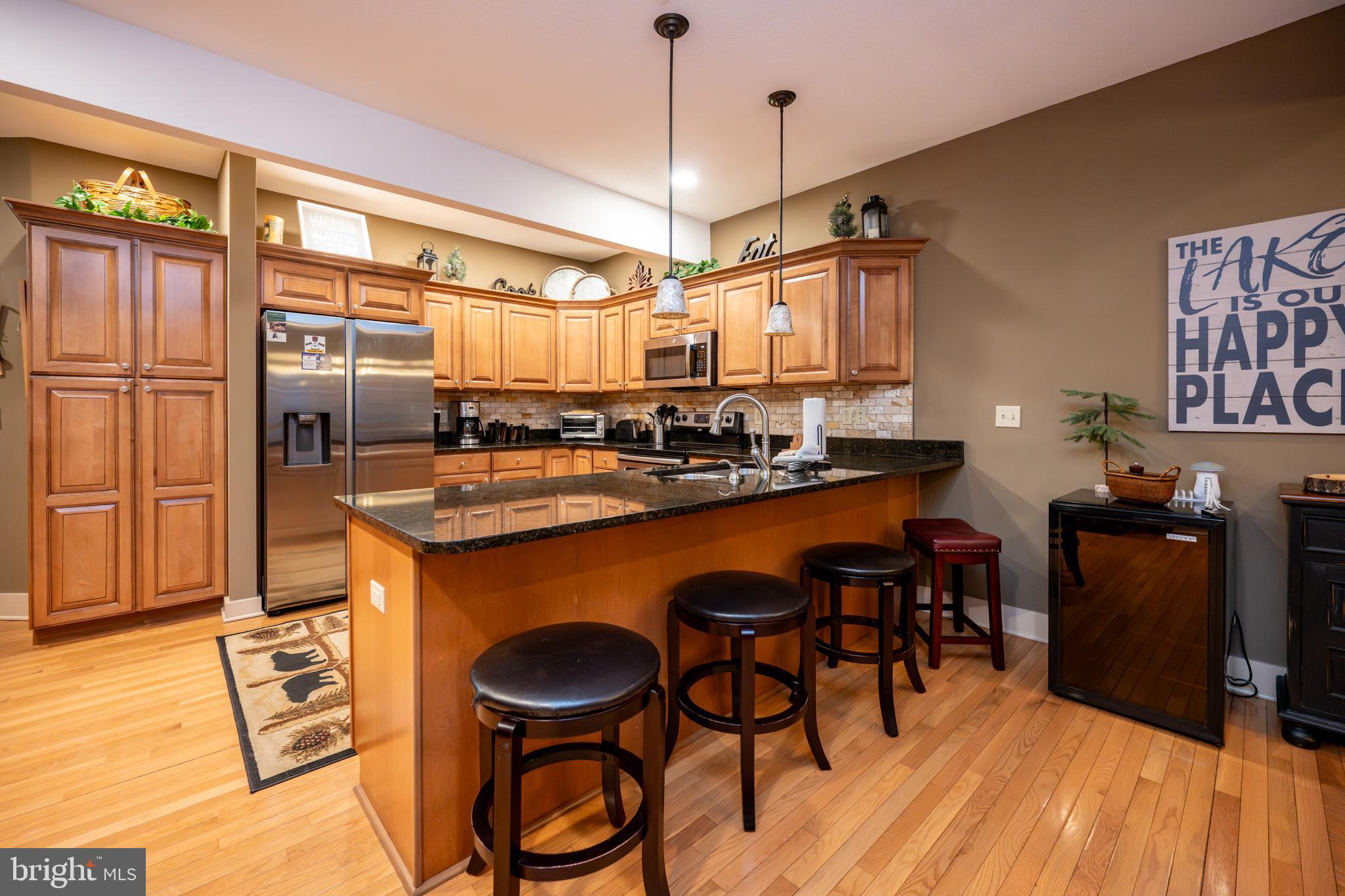 MYSTIC CREEK - Residential