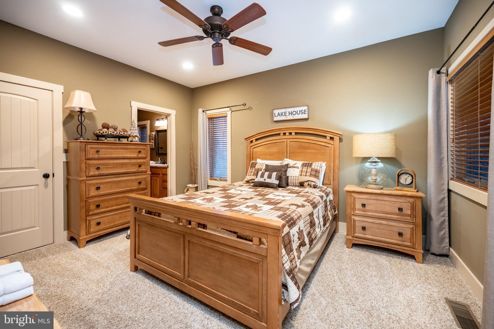 130 MYSTIC CREEK TRAIL 1B