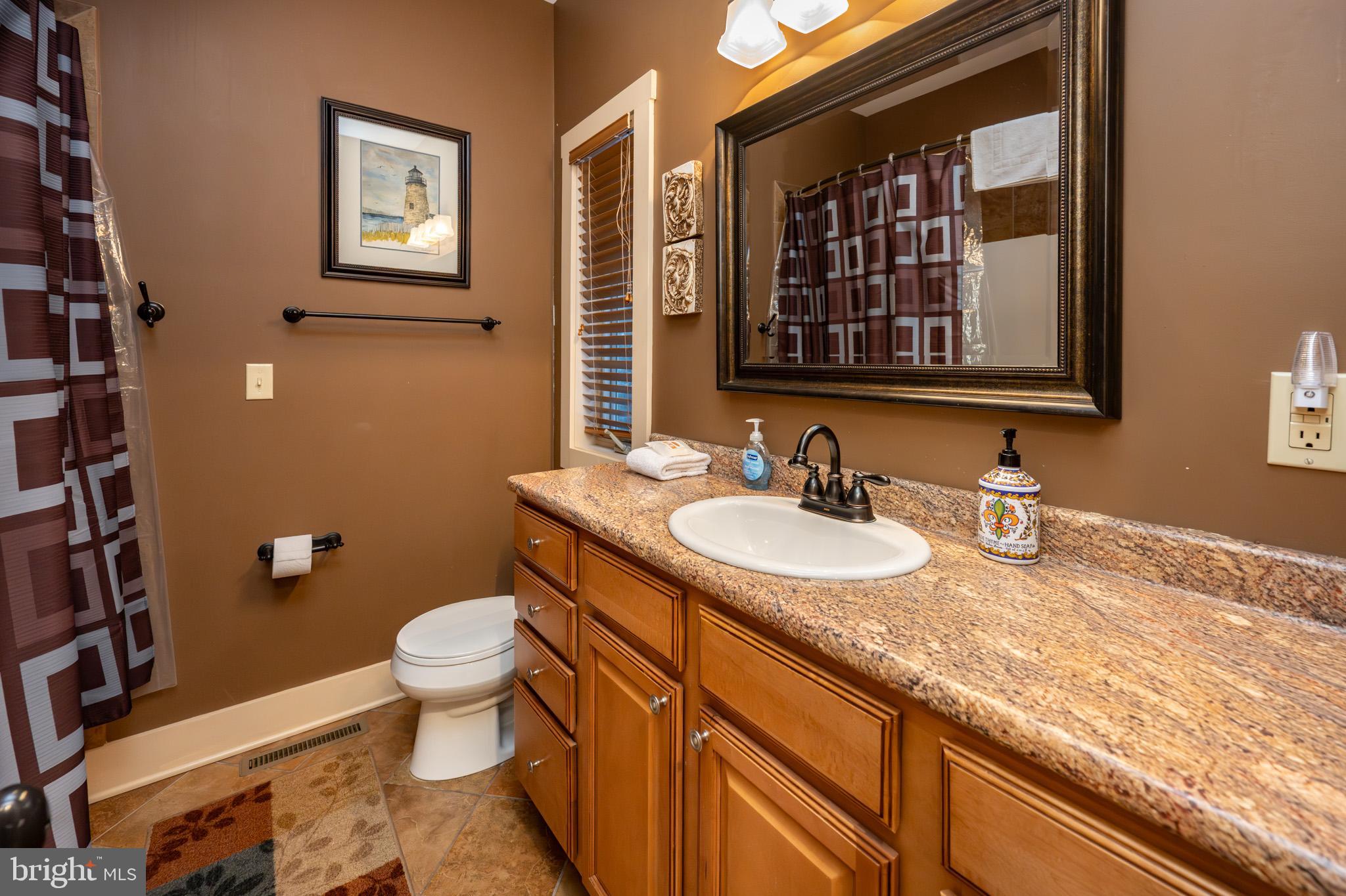 MYSTIC CREEK - Residential