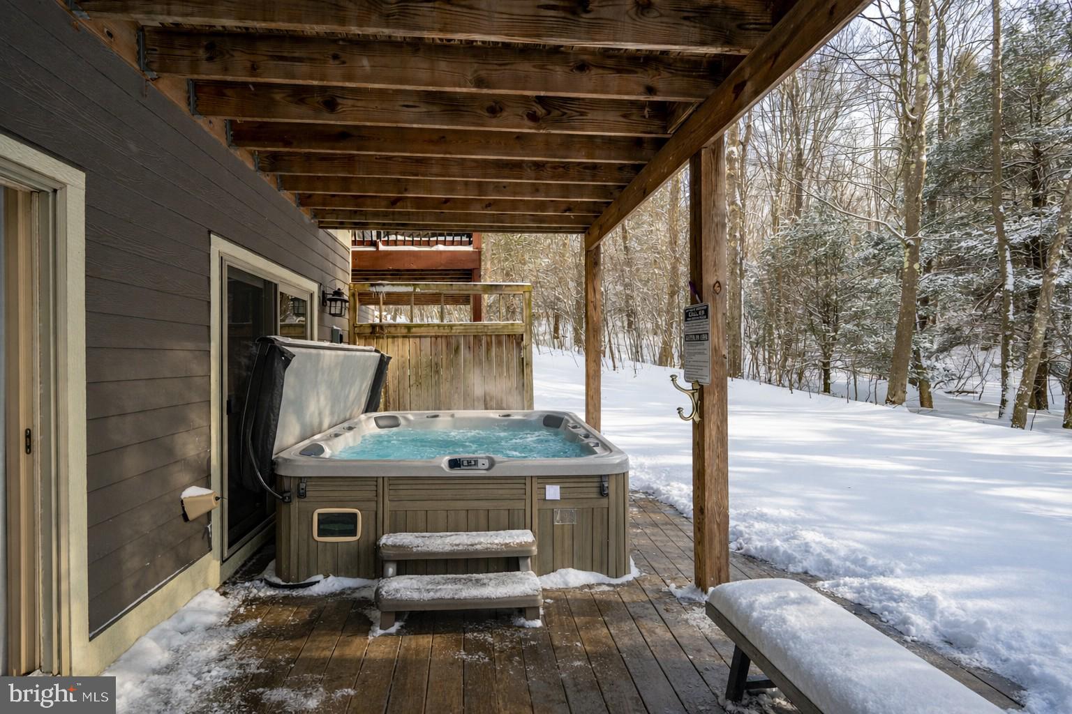 MYSTIC CREEK - Residential