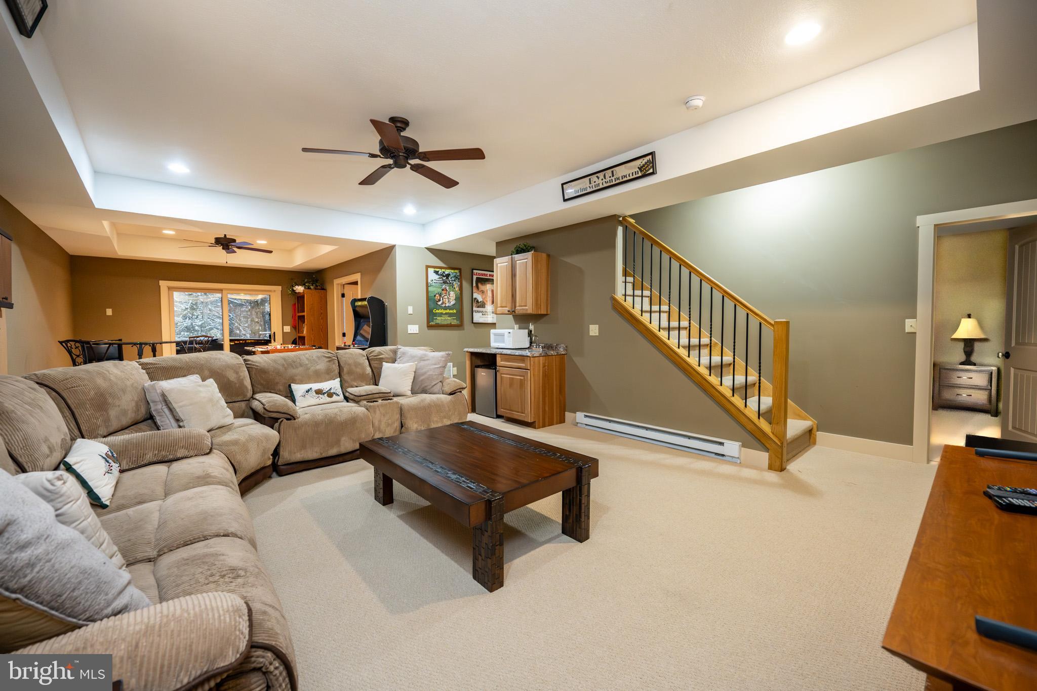 MYSTIC CREEK - Residential