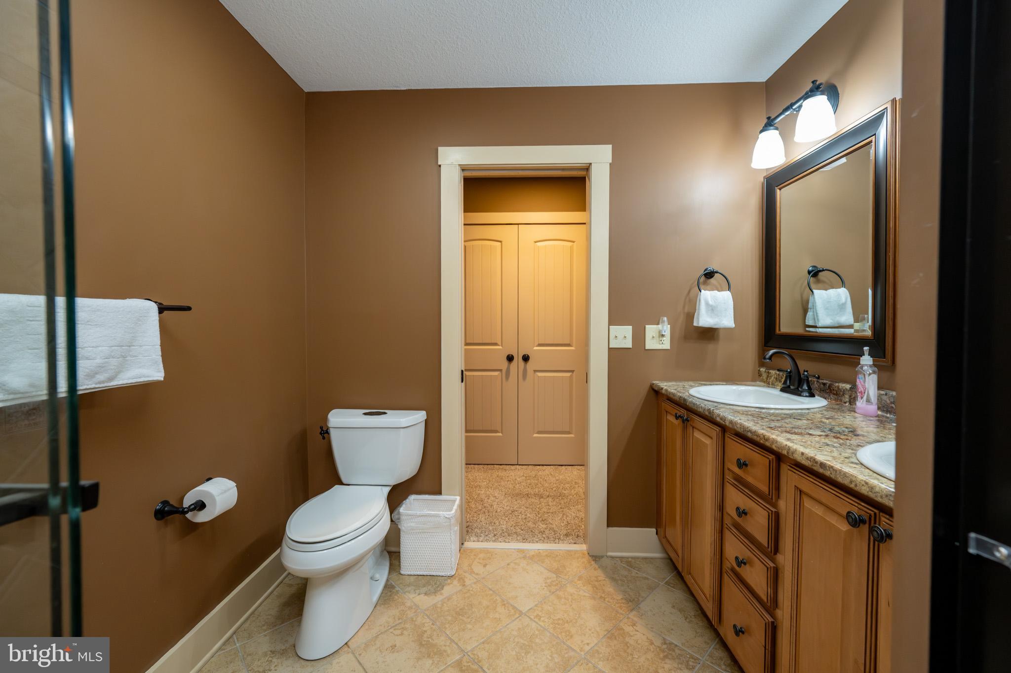 MYSTIC CREEK - Residential