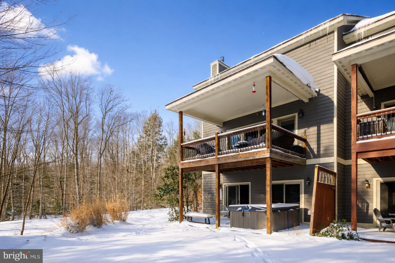 MYSTIC CREEK - Residential