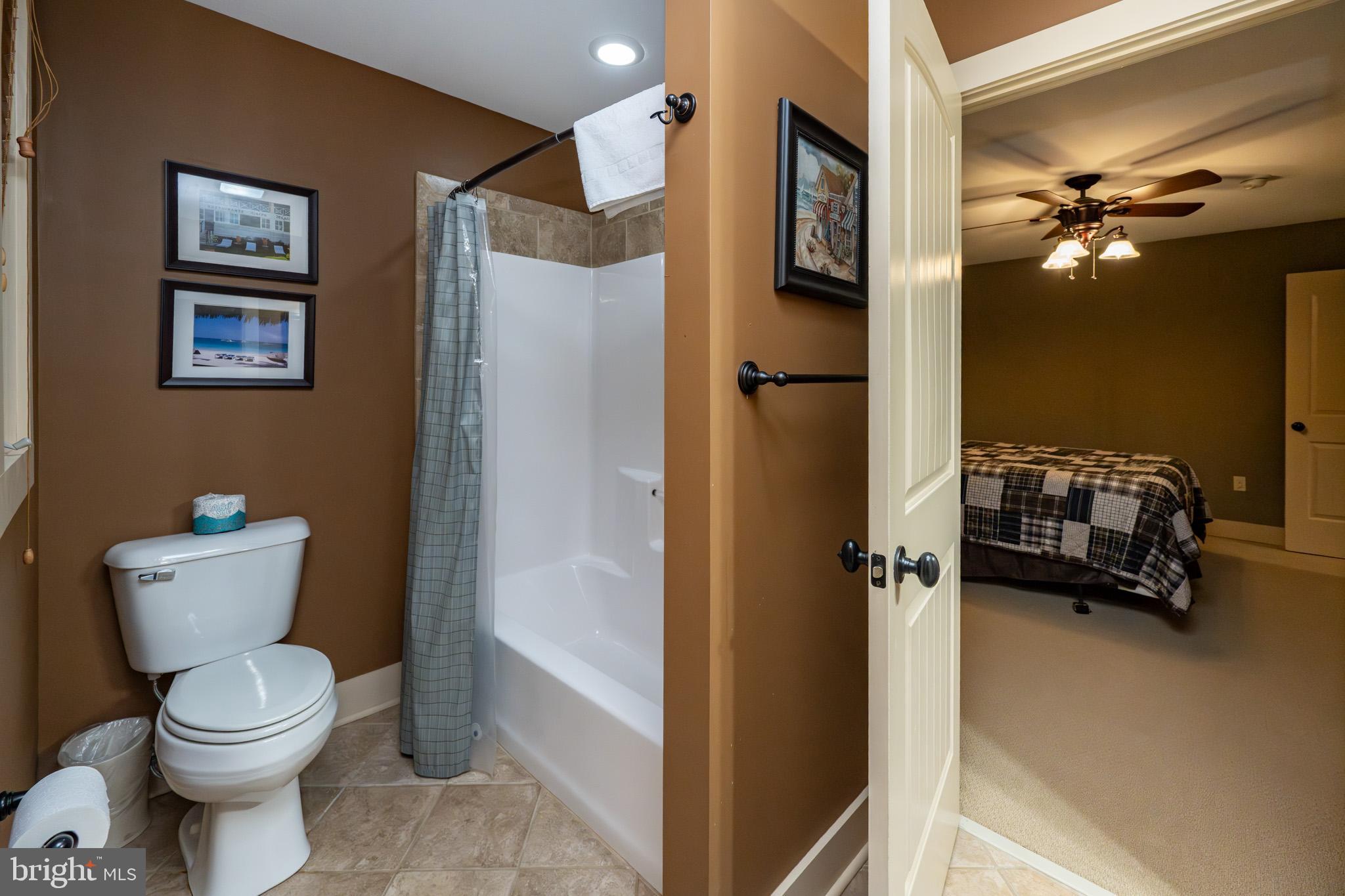 MYSTIC CREEK - Residential