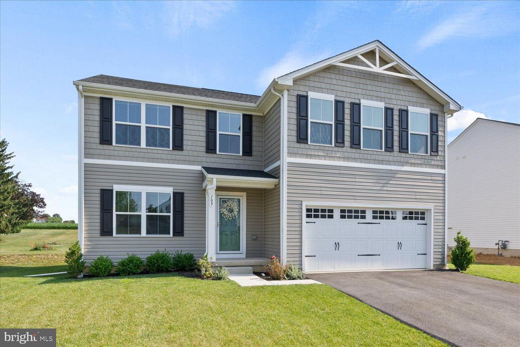 Photo of 109 Appaloosa Drive, Marietta, PA 17547 (MLS # PALA2051300)