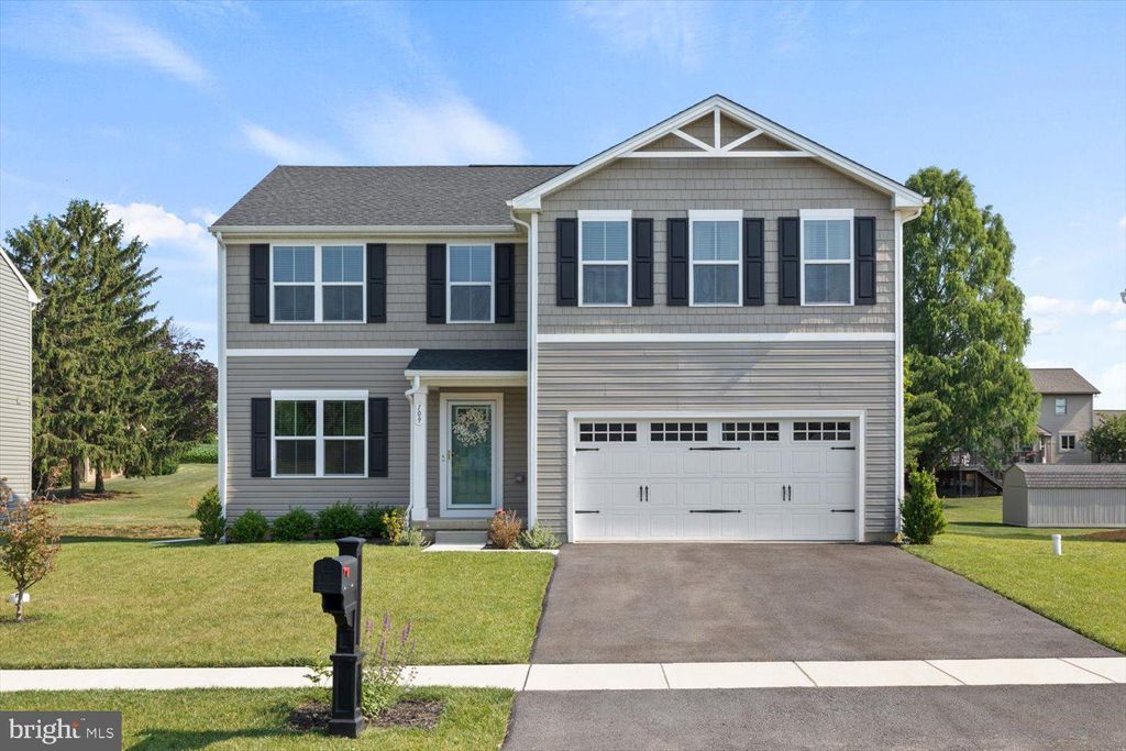 Photo of 109 Appaloosa Drive, Marietta, PA 17547 (MLS # PALA2051300)