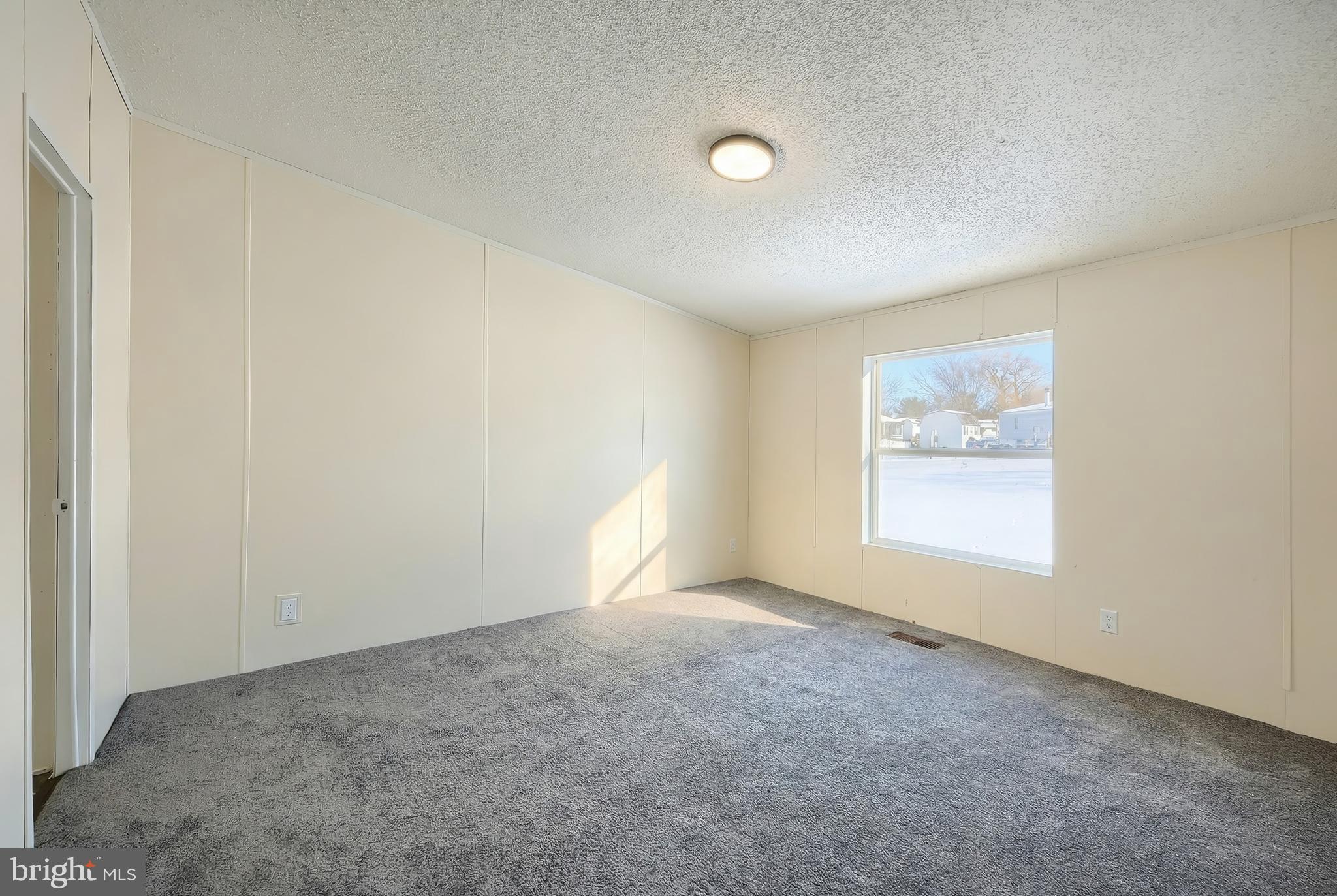 MEADOWVIEW PARK ESTATES - Residential