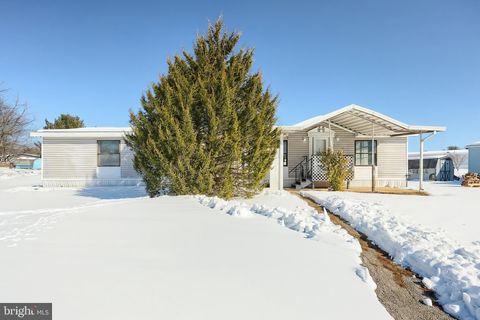 Mobile Home For Sale - 56 Meadowview Lot 56 Drive<br/> DOVER, PA 17315