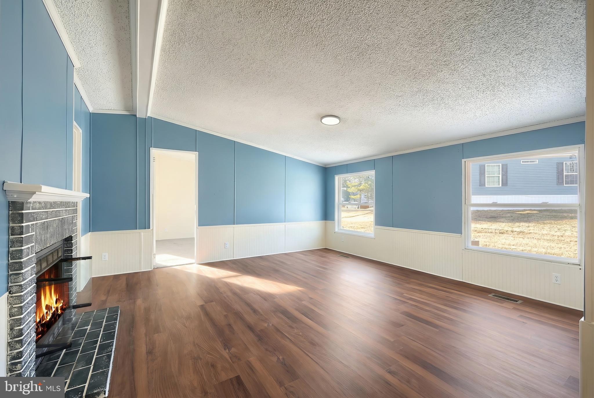 MEADOWVIEW PARK ESTATES - Residential