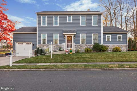 Homes For Sale - 1735 Ridgeway Avenue<br/> Montgomery County, WILLOW GROVE, PA 19090