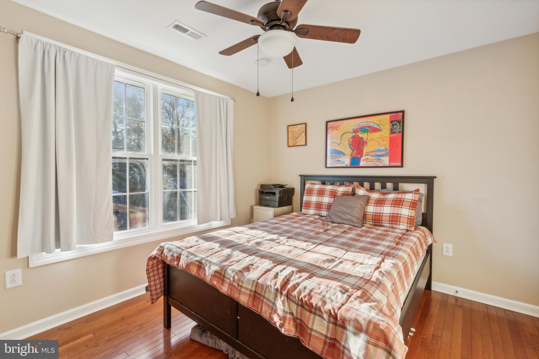 WILLOW MANOR - Residential
