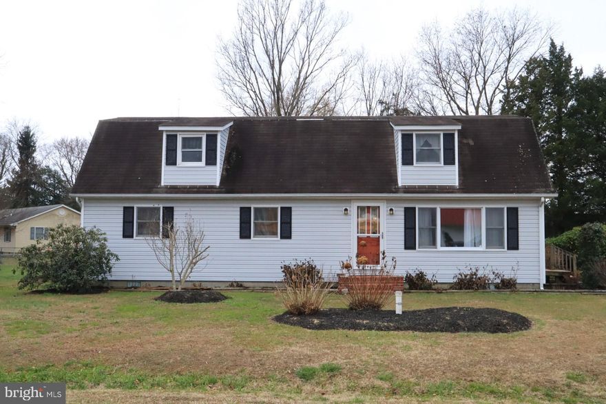 Spacious 2,200+- square foot 3 bedroom 2 bath home located on a large .466 acre corner lot. Enclosed sunroom with exterior deck adds to the charm of this home. Large bedrooms and the possibility to turn the office into a 4th bedroom! Public sewer, fresh paint, and well-maintained landscaping throughout! Easy access to Route 50 and all that Kent Island has to offer. Property sold as/is.