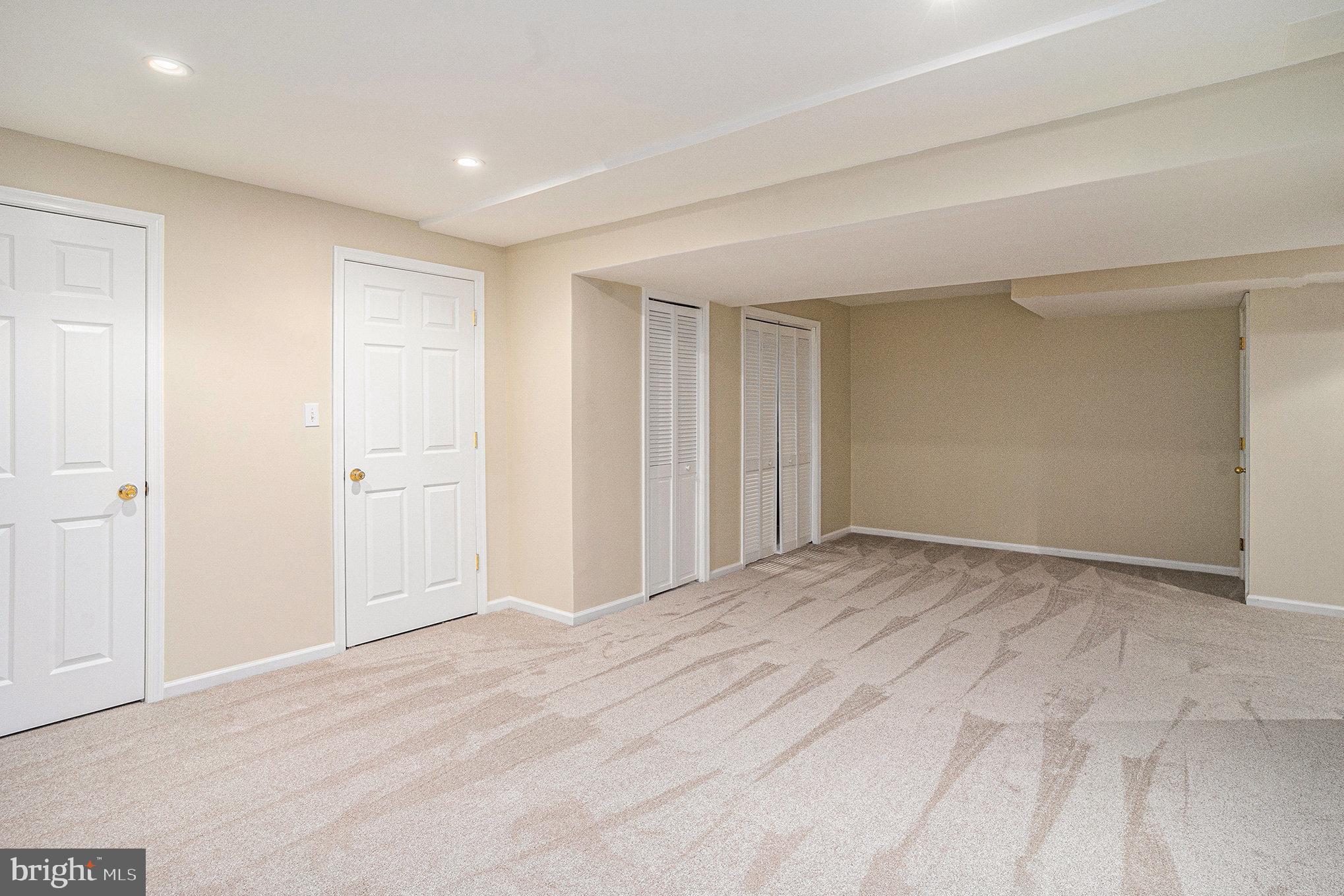 CABIN RUN ESTS - Residential