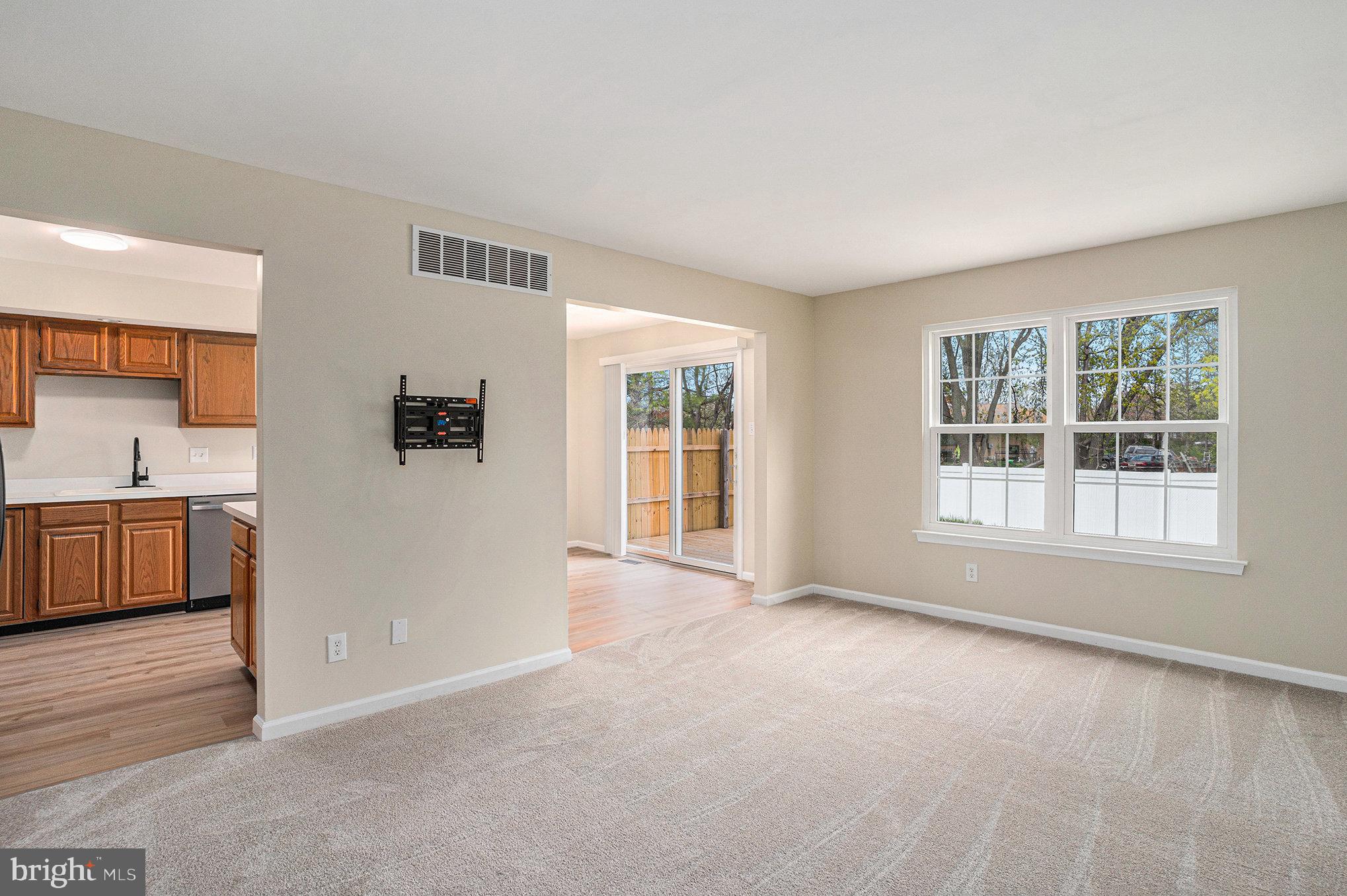 CABIN RUN ESTS - Residential