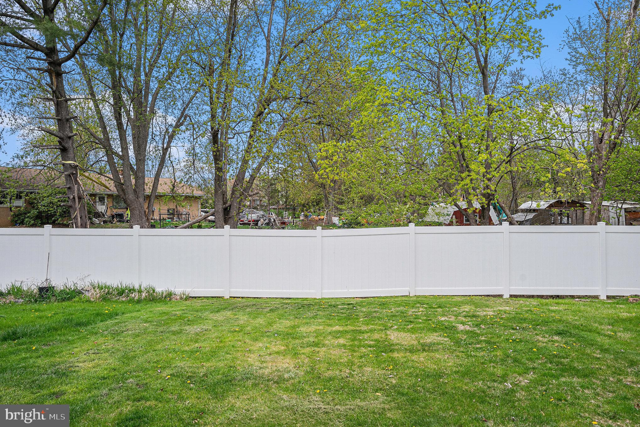 CABIN RUN ESTS - Residential