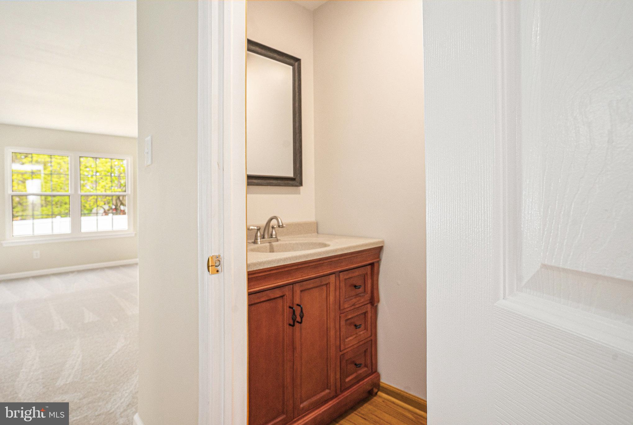 CABIN RUN ESTS - Residential