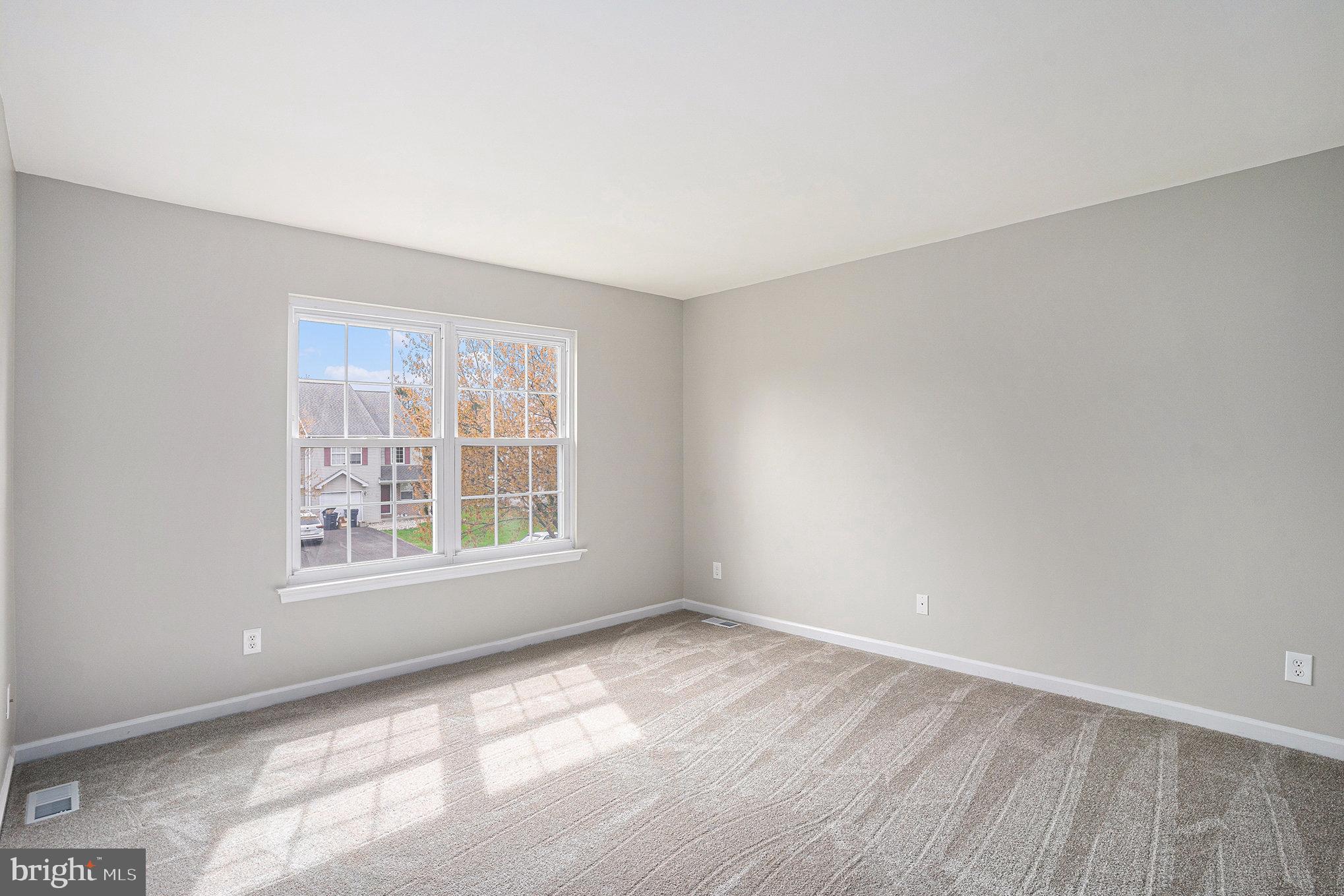 CABIN RUN ESTS - Residential