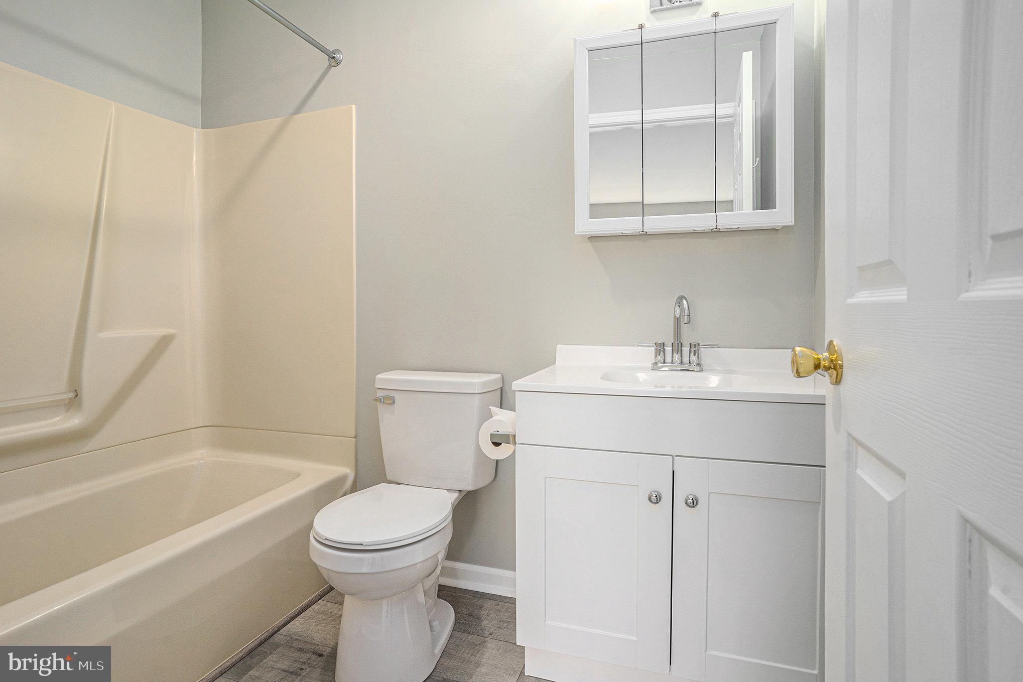 CABIN RUN ESTS - Residential