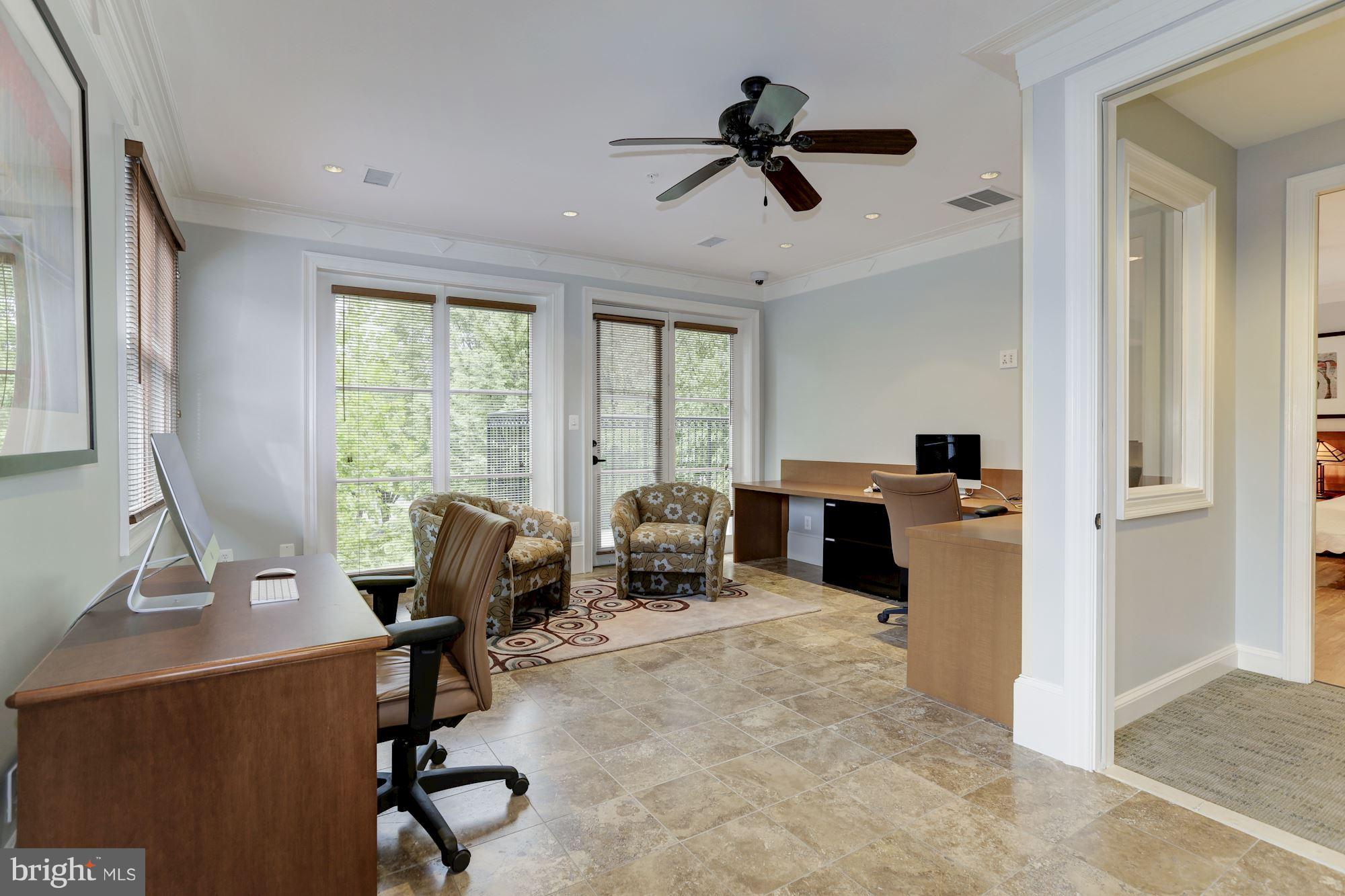 NORTHWEST PARK - Residential