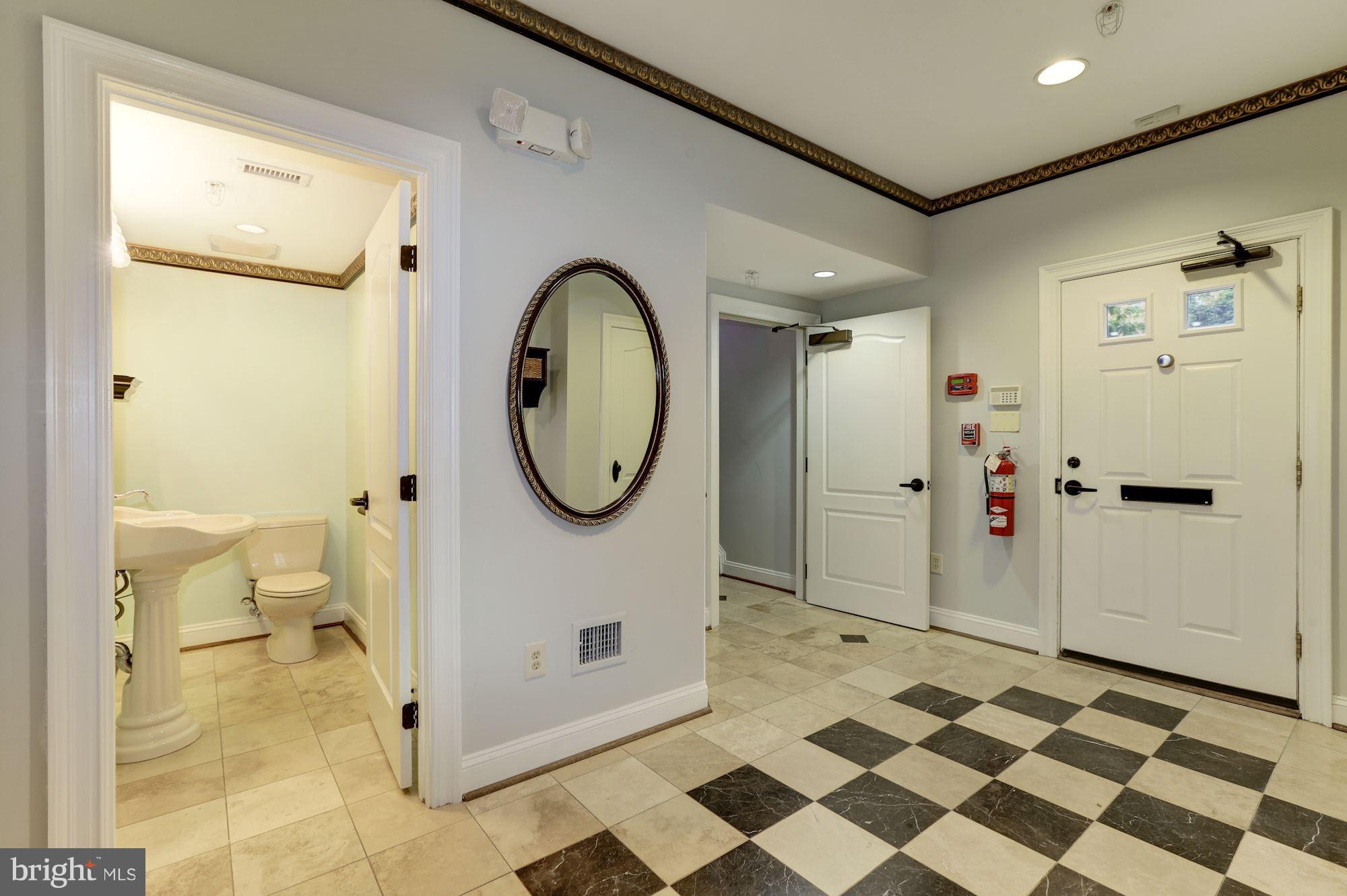 NORTHWEST PARK - Residential