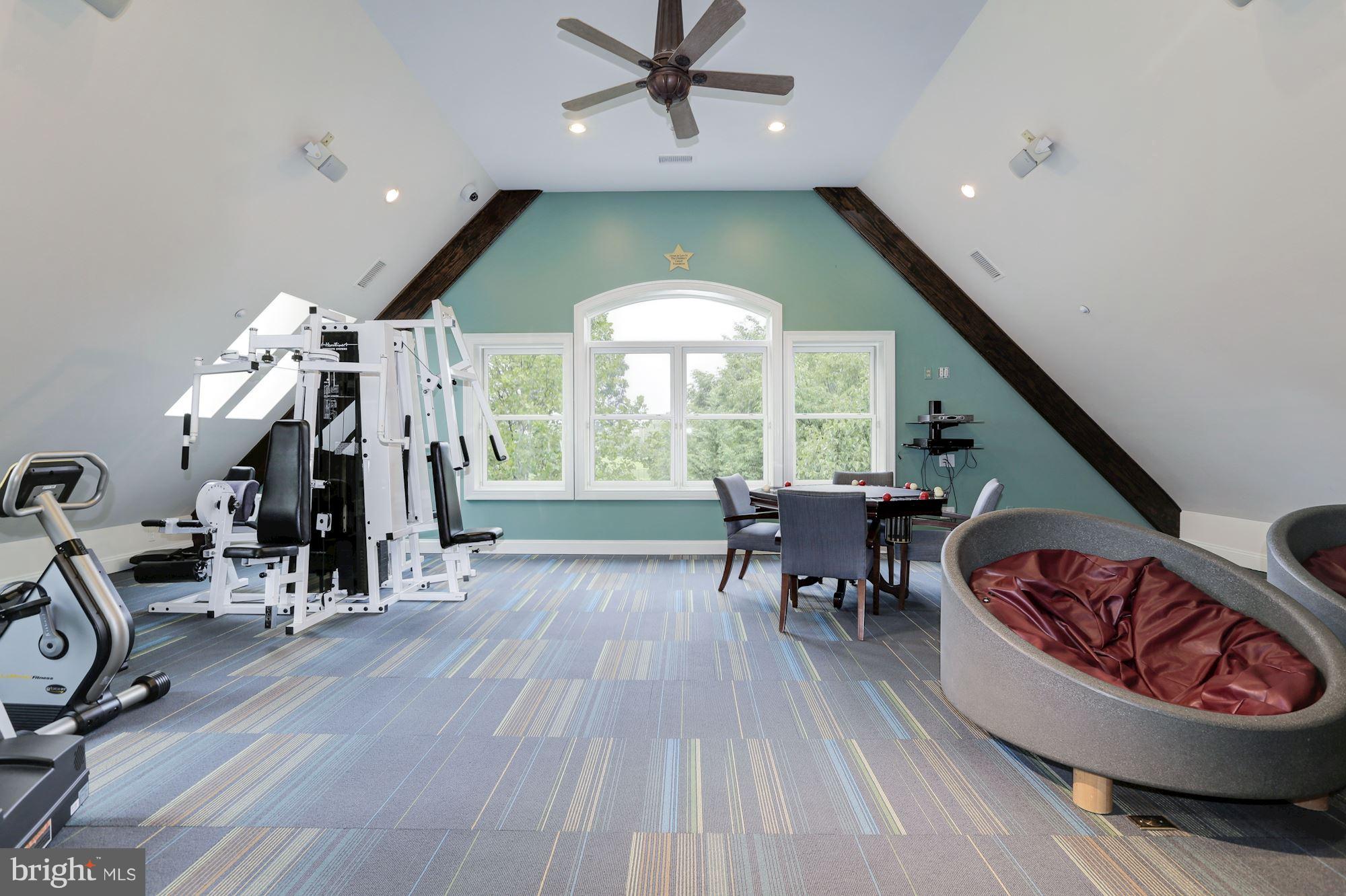 NORTHWEST PARK - Residential