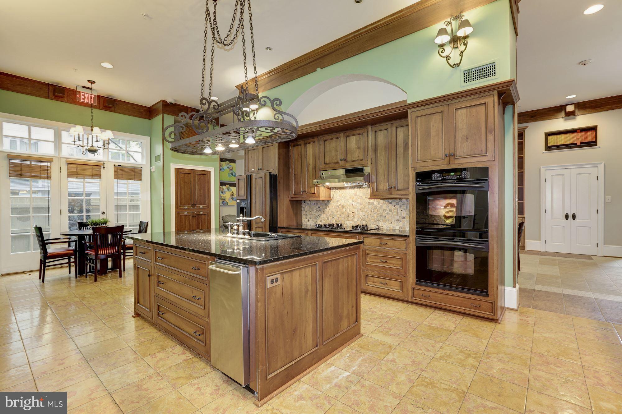 NORTHWEST PARK - Residential