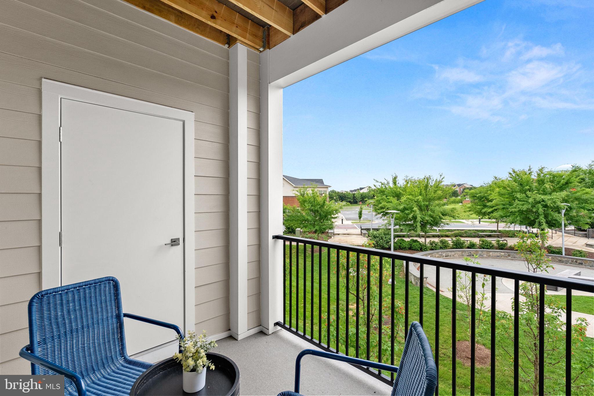 POTOMAC STATION MARKETPLACE - Residential