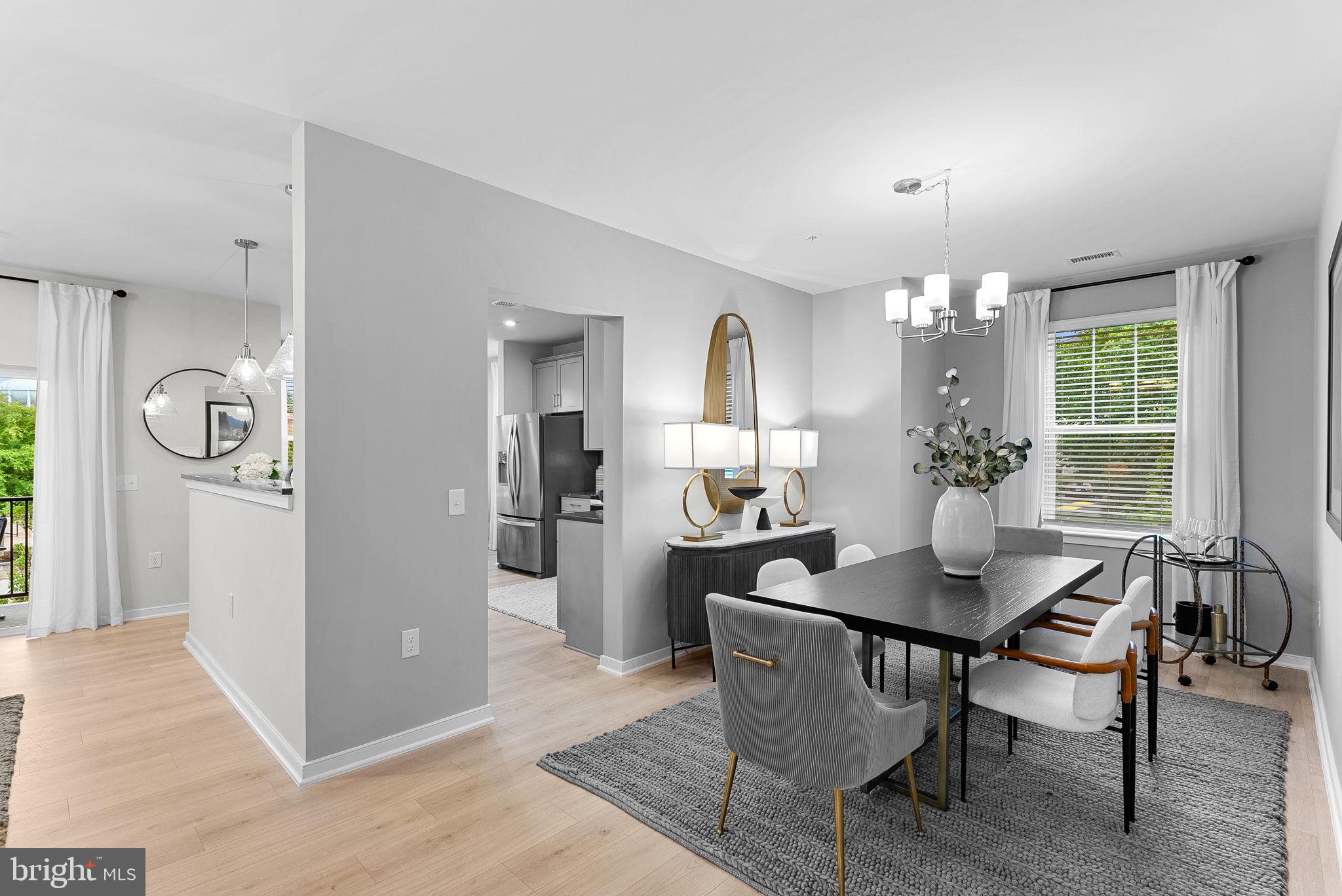POTOMAC STATION MARKETPLACE - Residential
