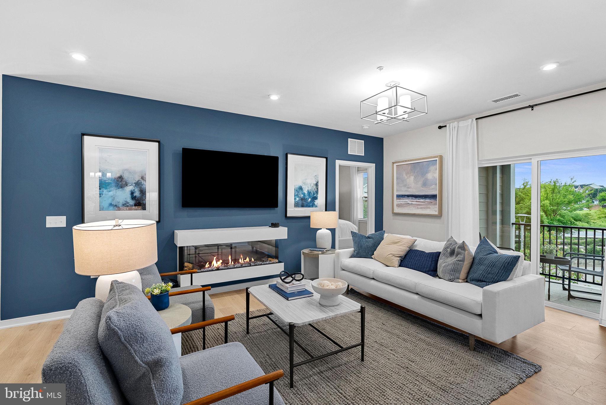 POTOMAC STATION MARKETPLACE - Residential