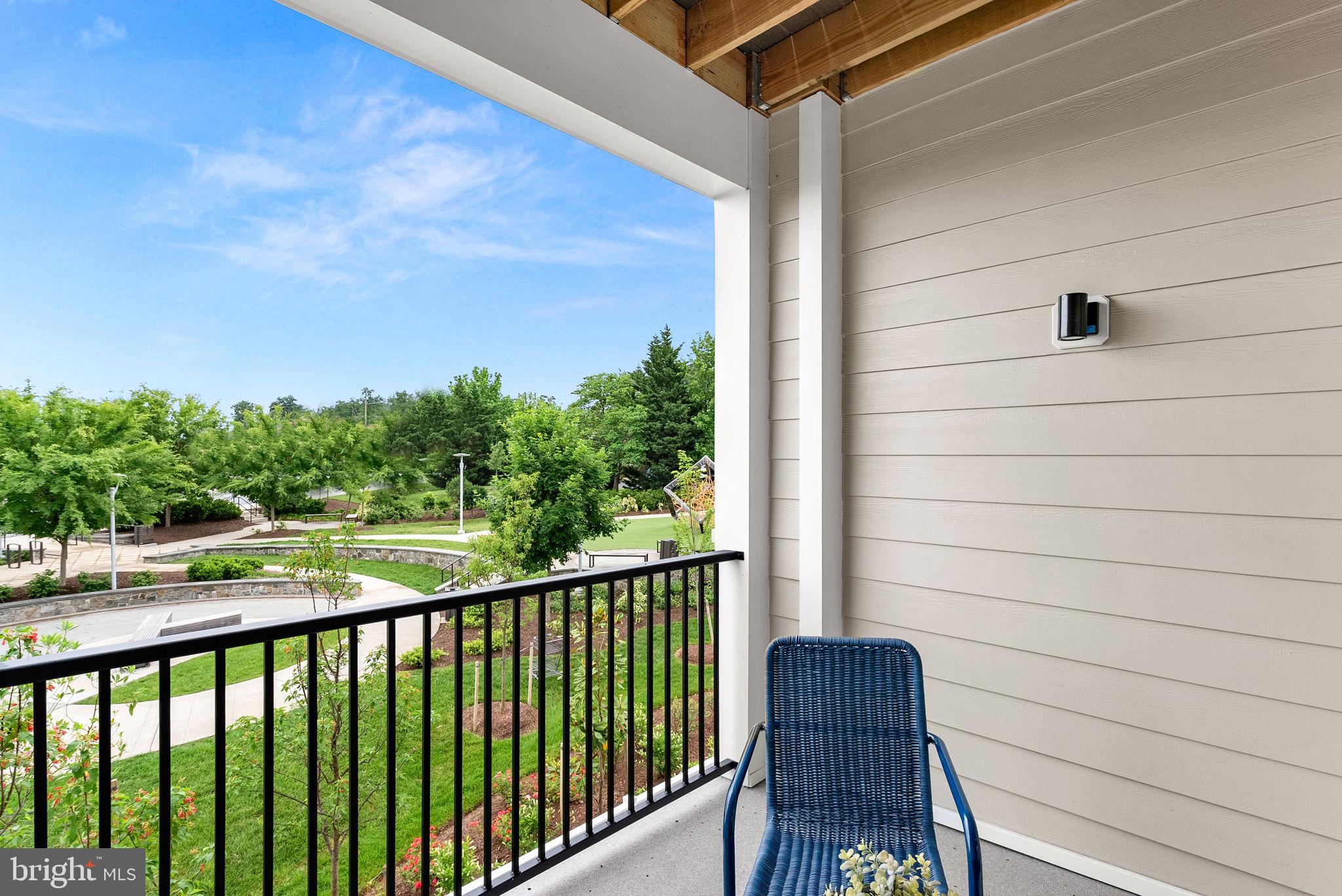 POTOMAC STATION MARKETPLACE - Residential