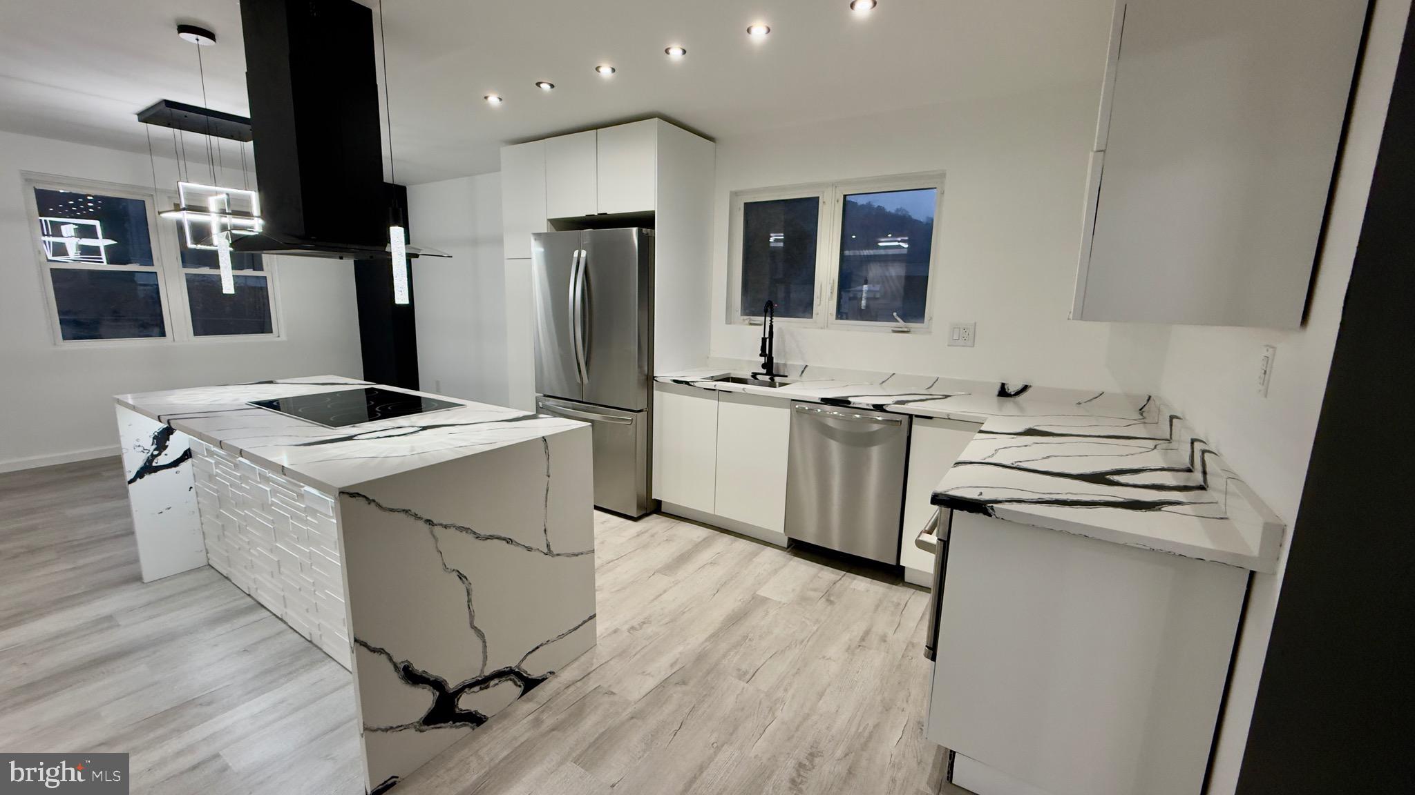 MOUNT PENN HEIGHTS - Residential