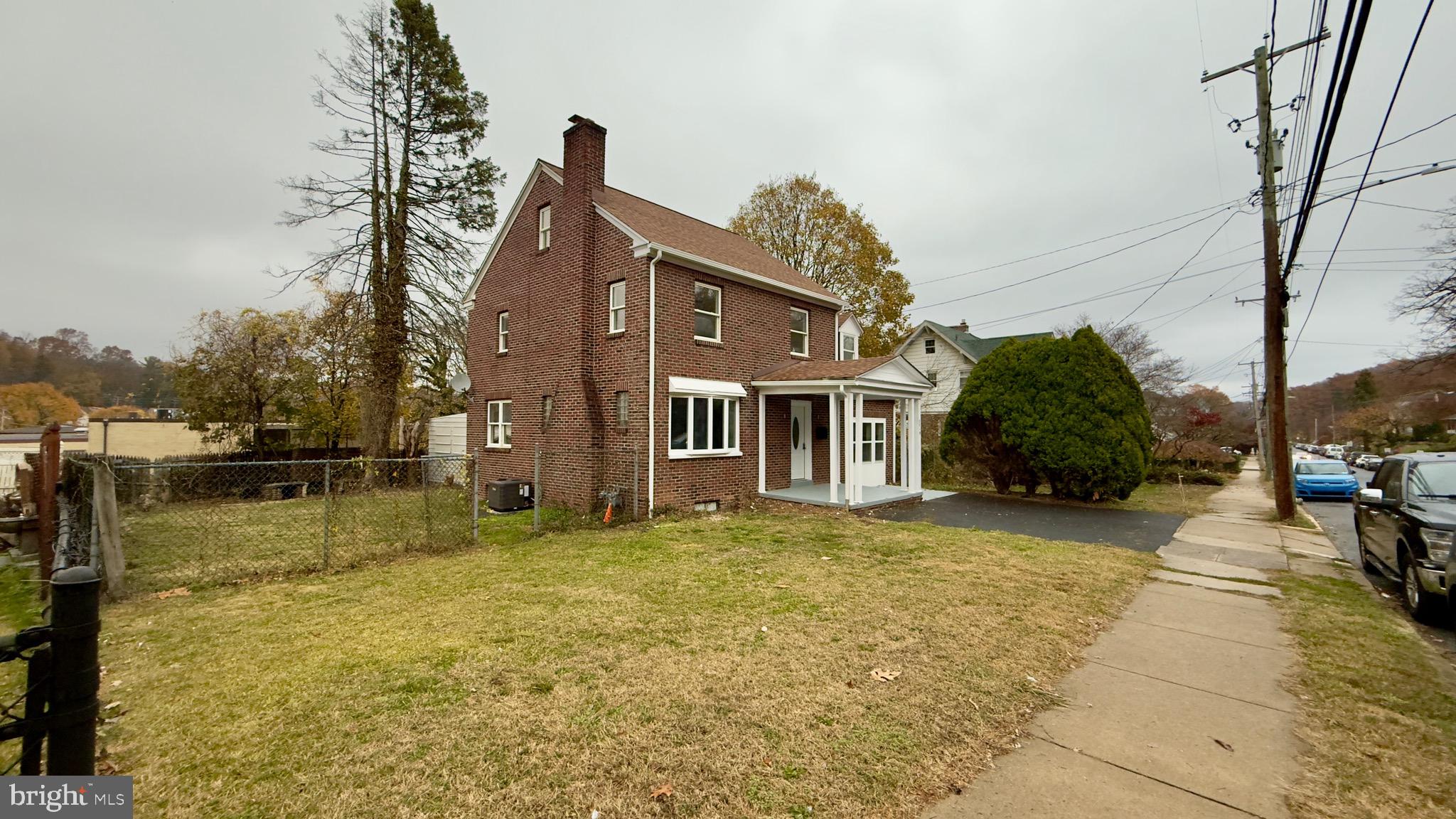 2319 FAIRVIEW AVENUE