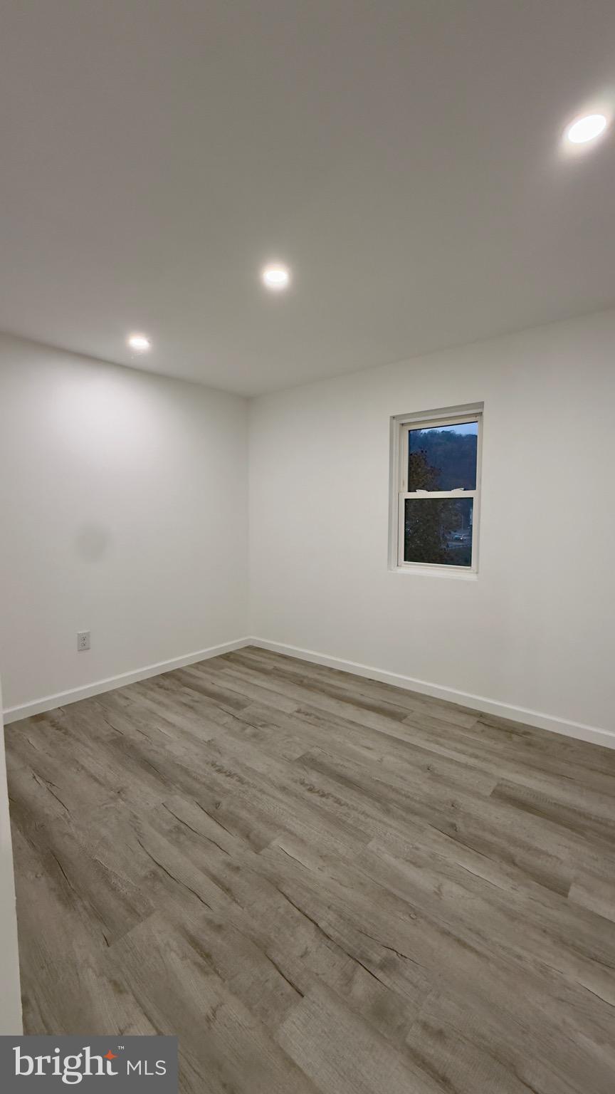 MOUNT PENN HEIGHTS - Residential