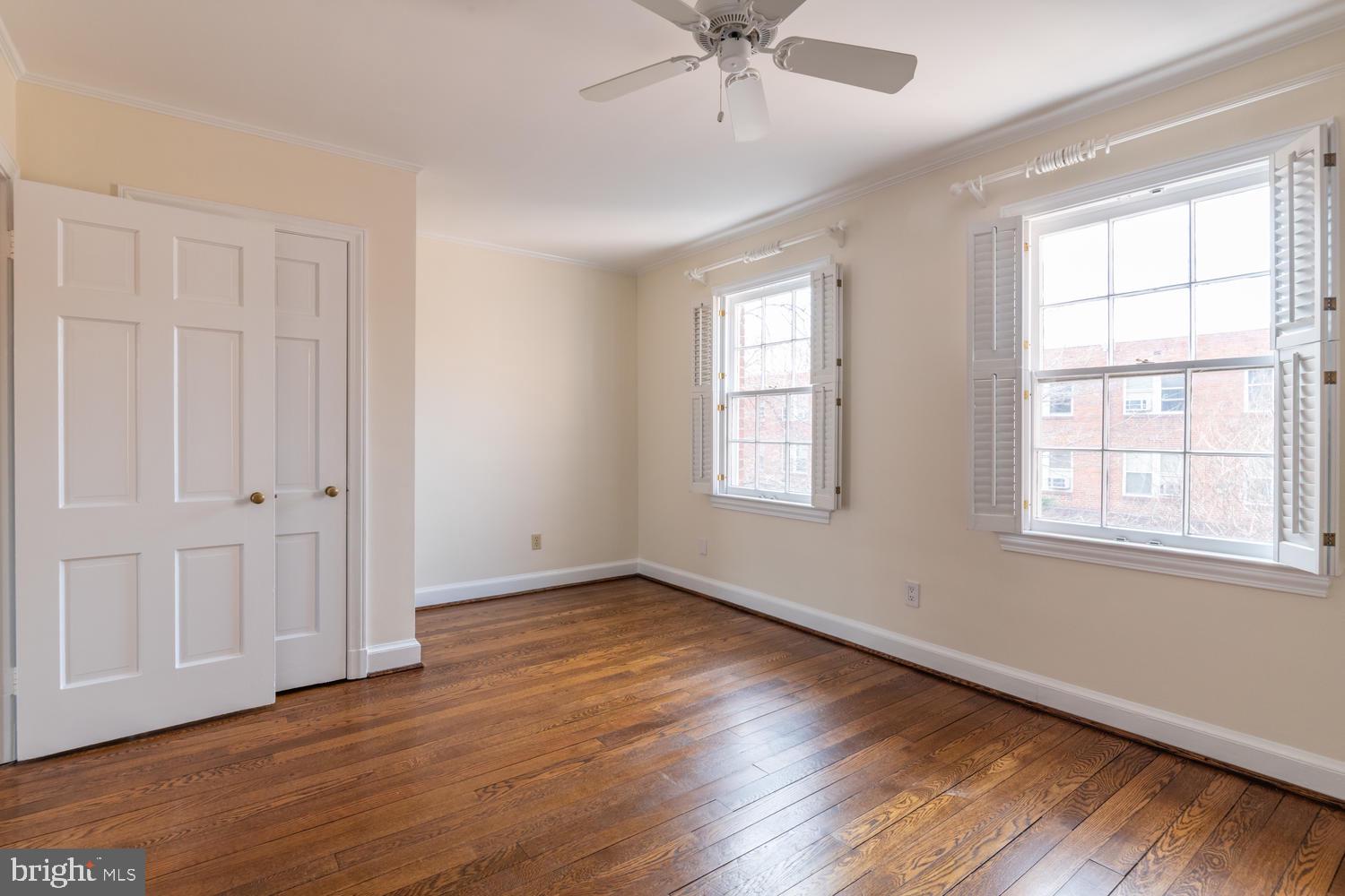 YATES GARDENS - Residential Lease