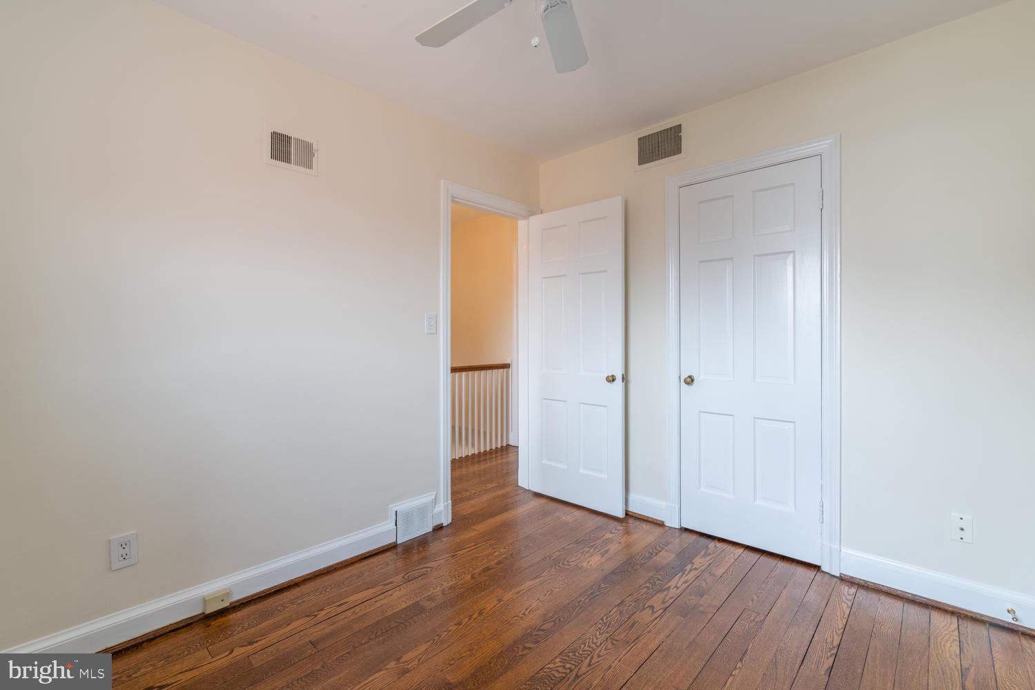 YATES GARDENS - Residential Lease