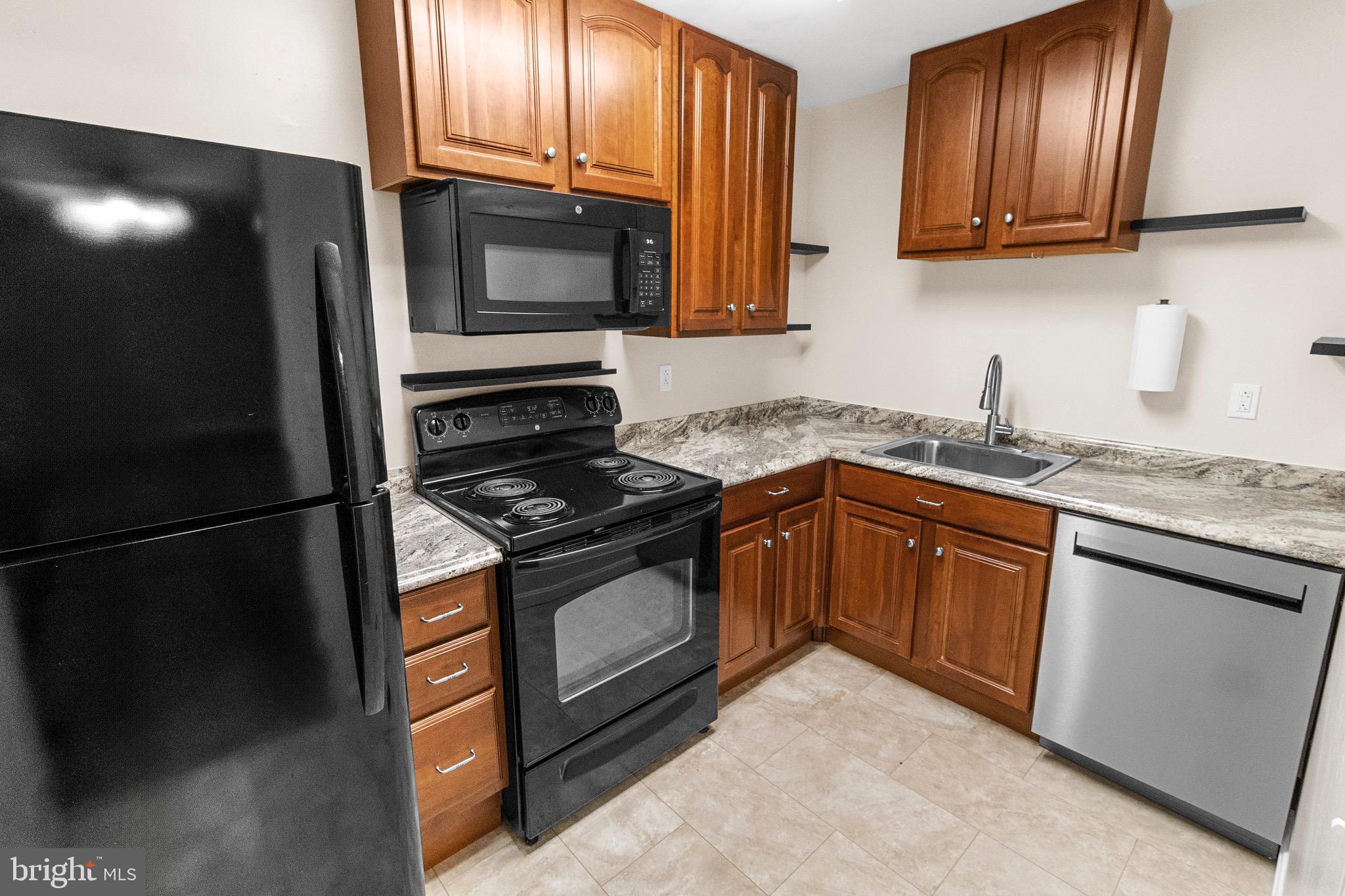 STONELEIGH - Residential