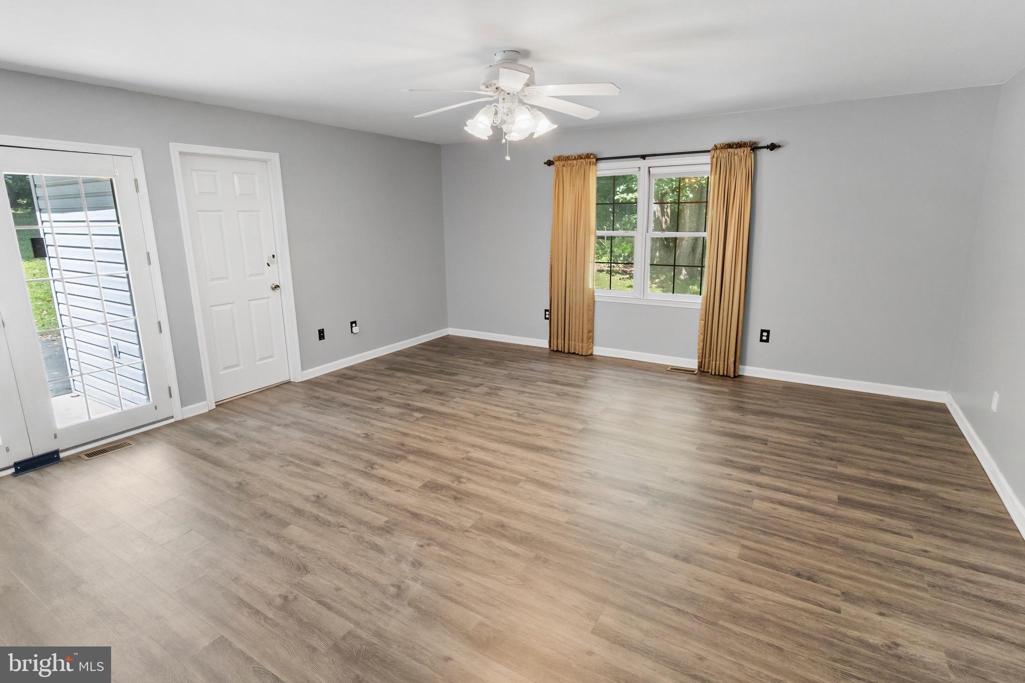 STONELEIGH - Residential