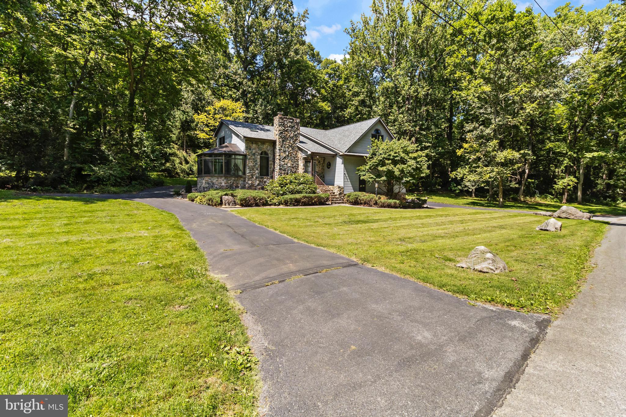 STONELEIGH - Residential