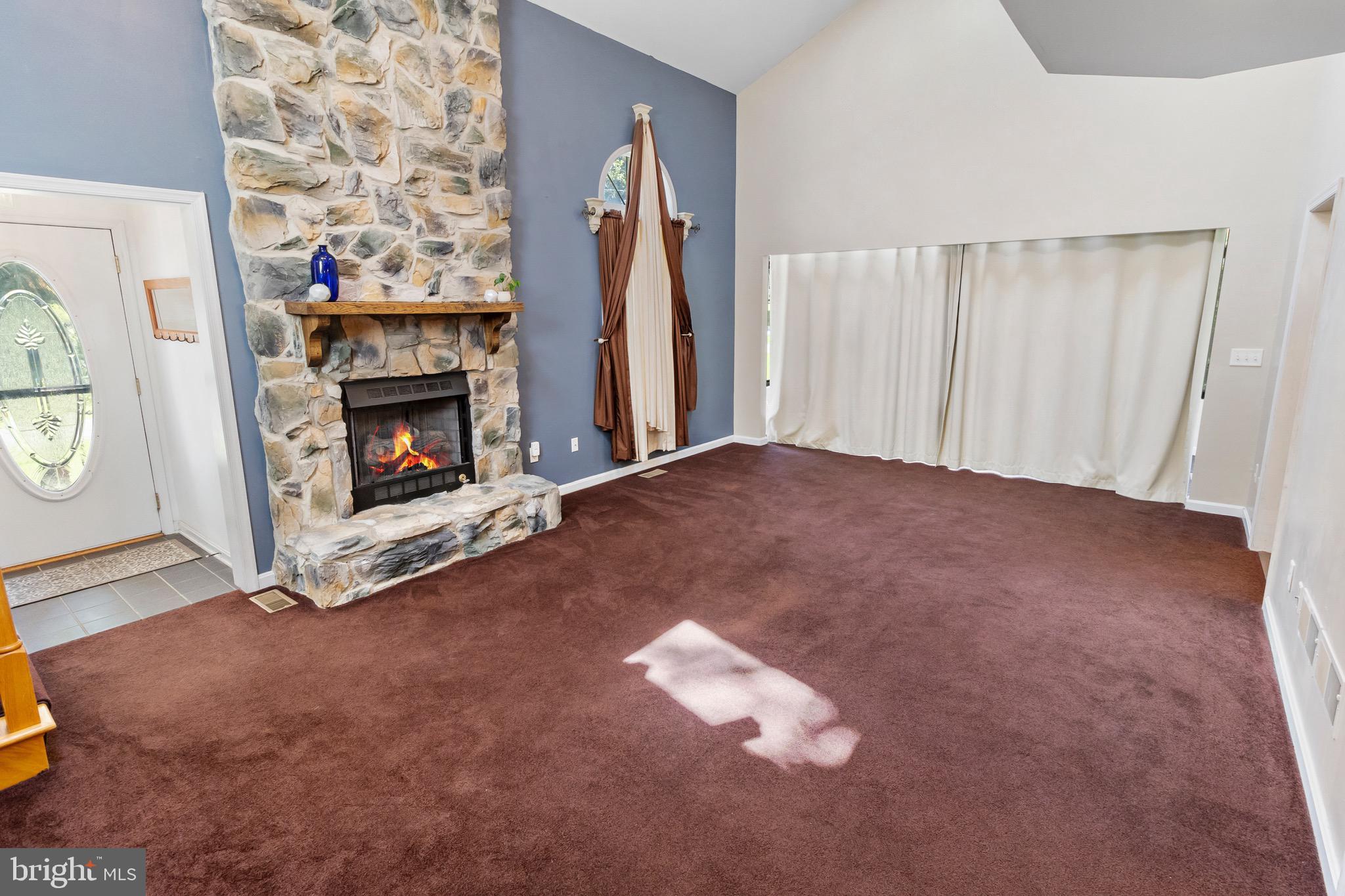 STONELEIGH - Residential