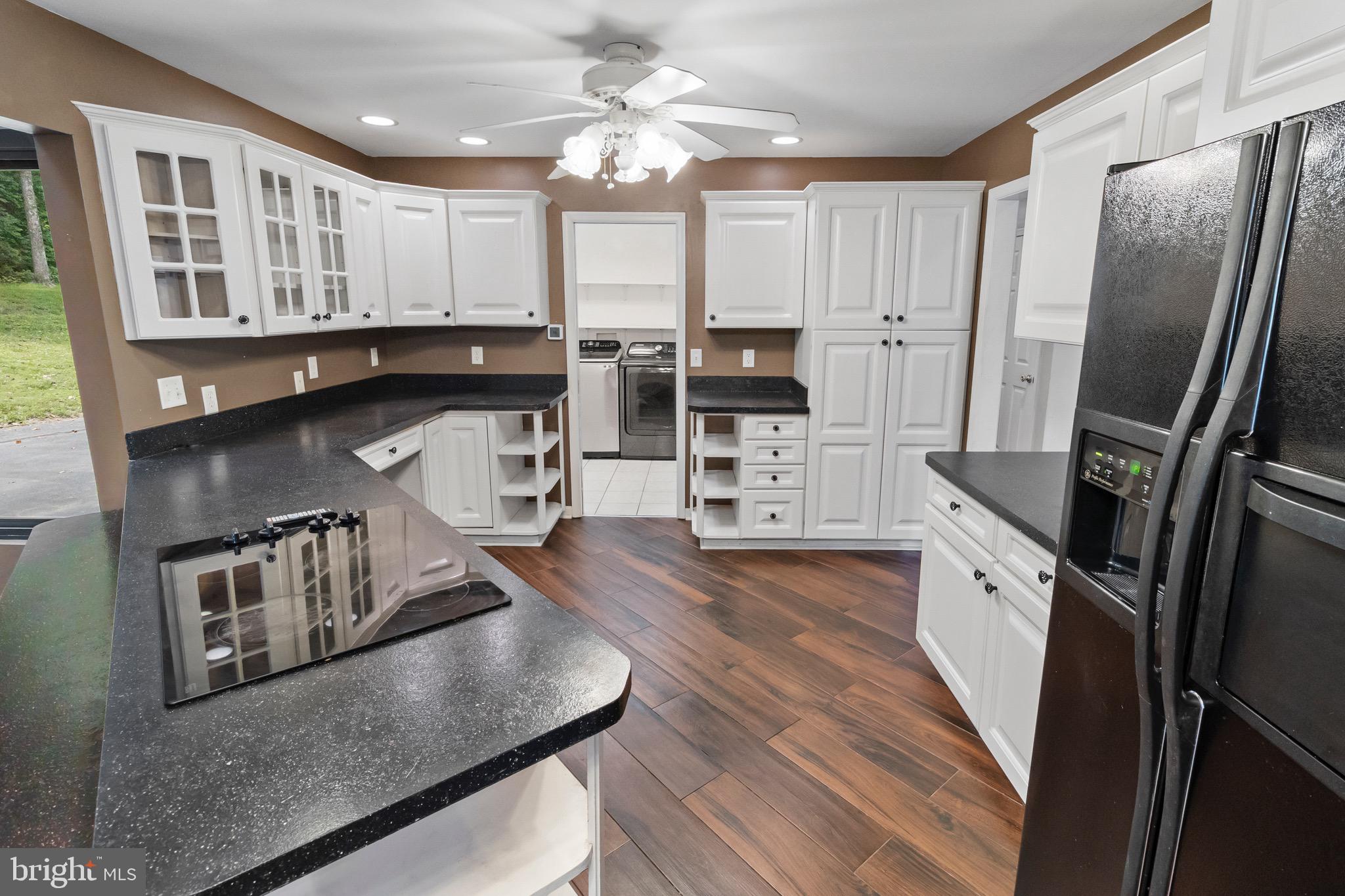 STONELEIGH - Residential