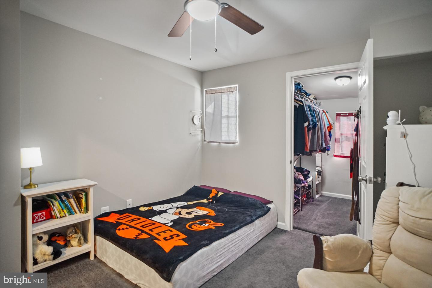 RIVERSIDE - Residential Lease