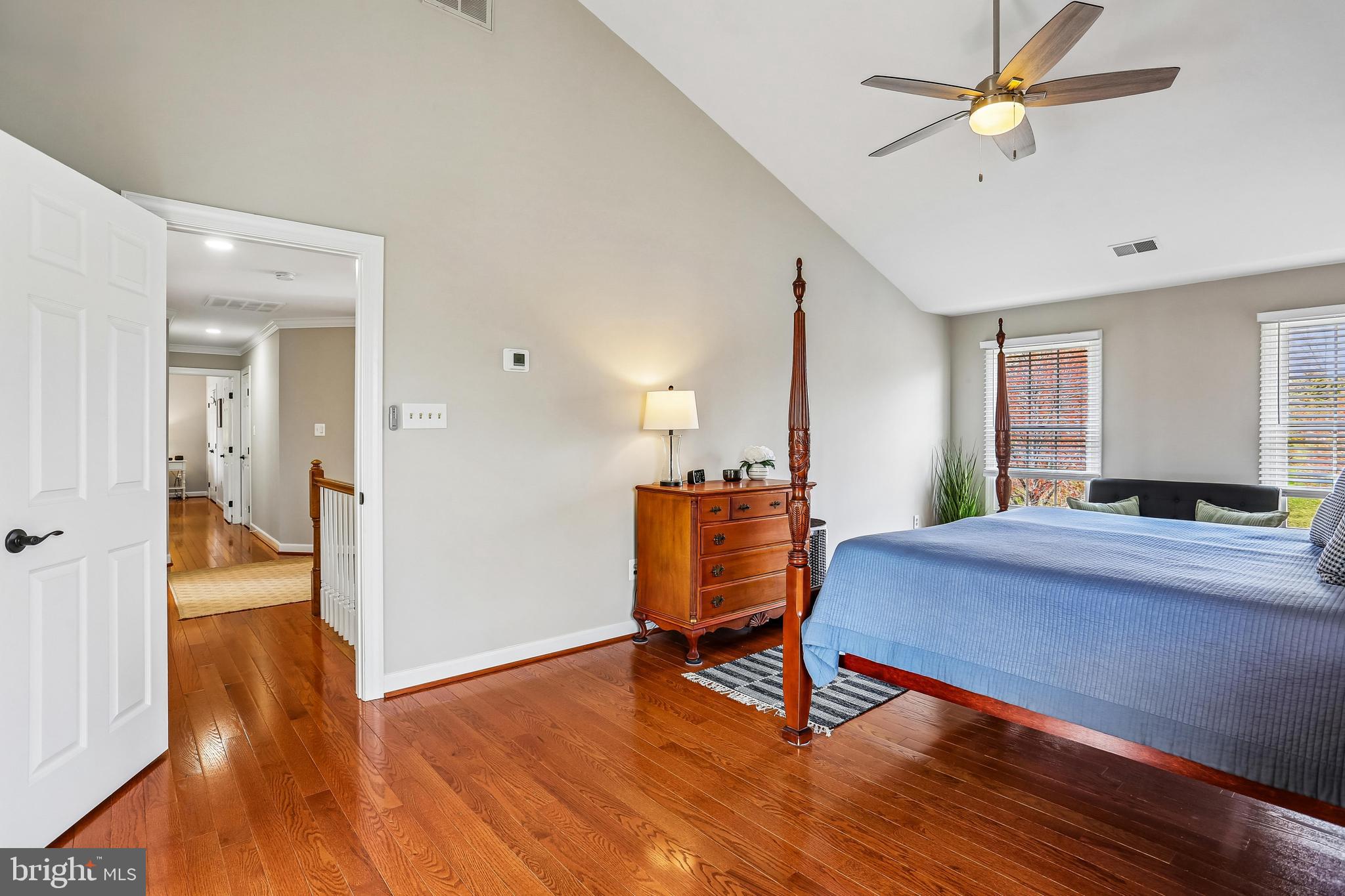 LAYTONSVILLE KNOLLS - Residential