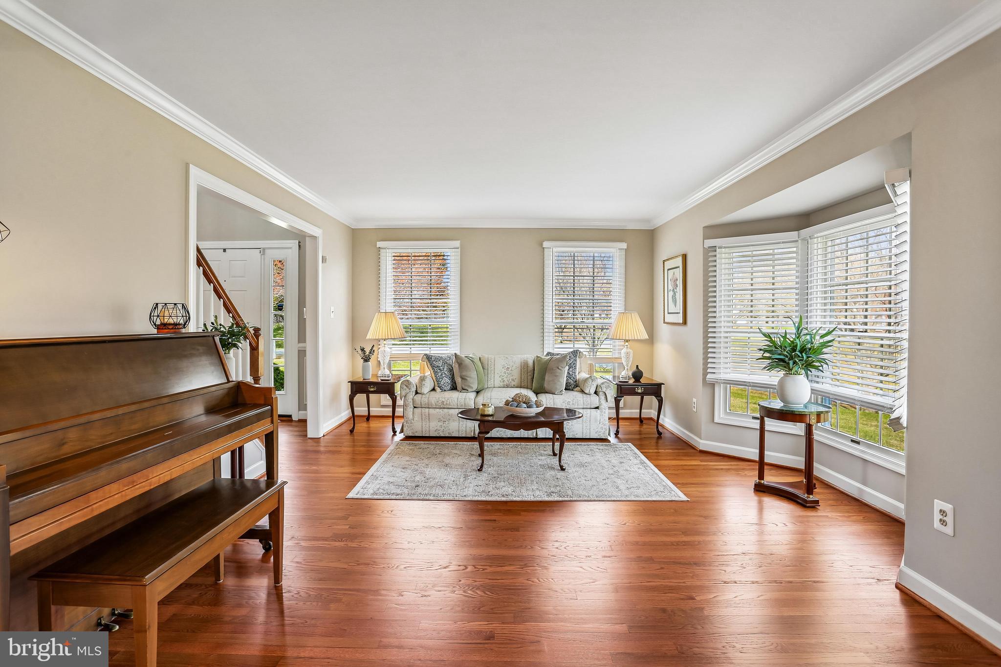 LAYTONSVILLE KNOLLS - Residential