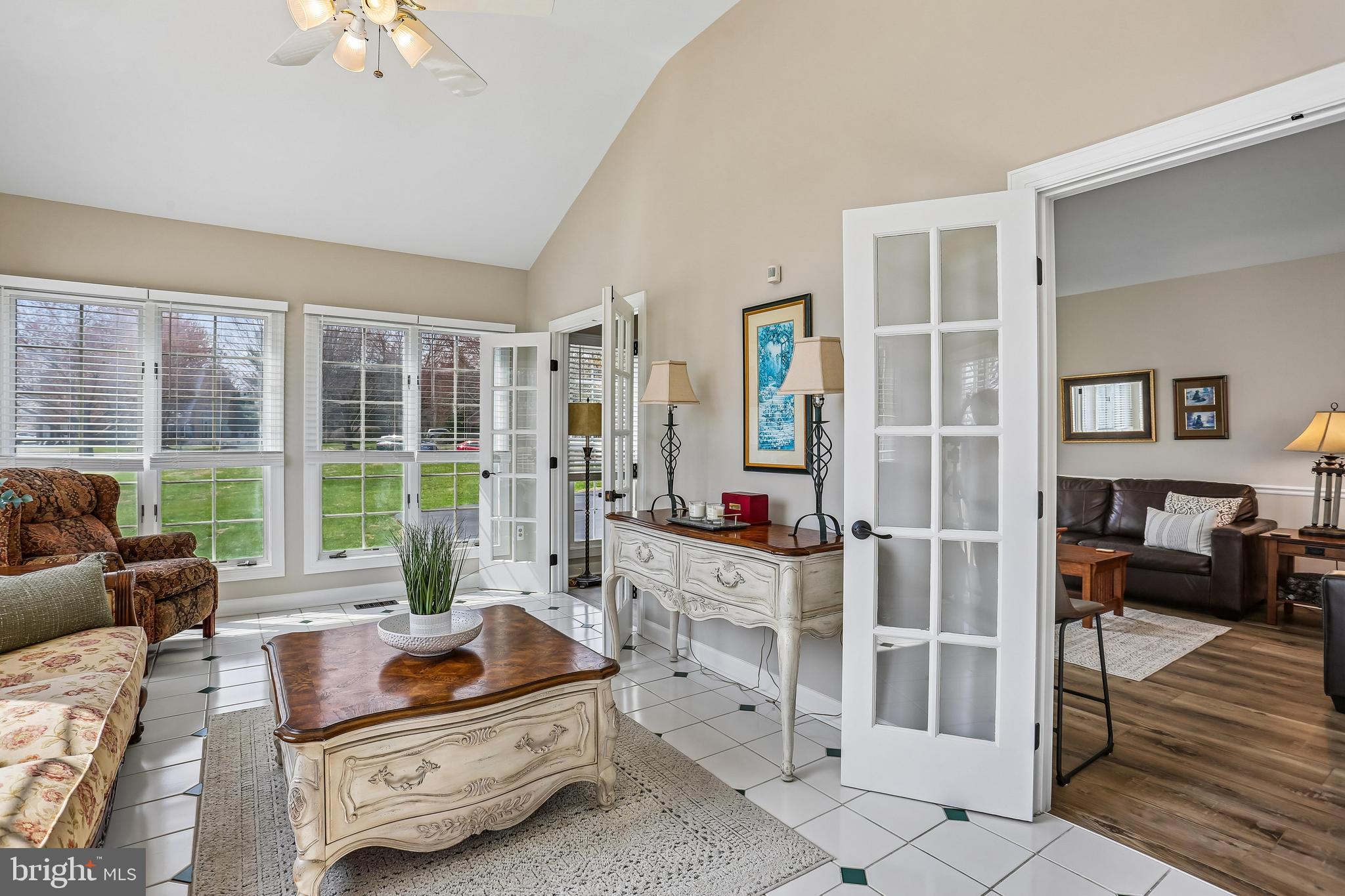 LAYTONSVILLE KNOLLS - Residential