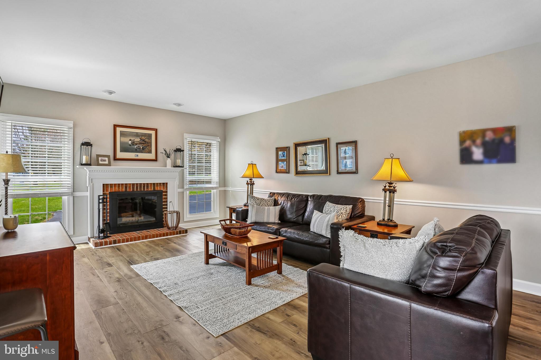 LAYTONSVILLE KNOLLS - Residential