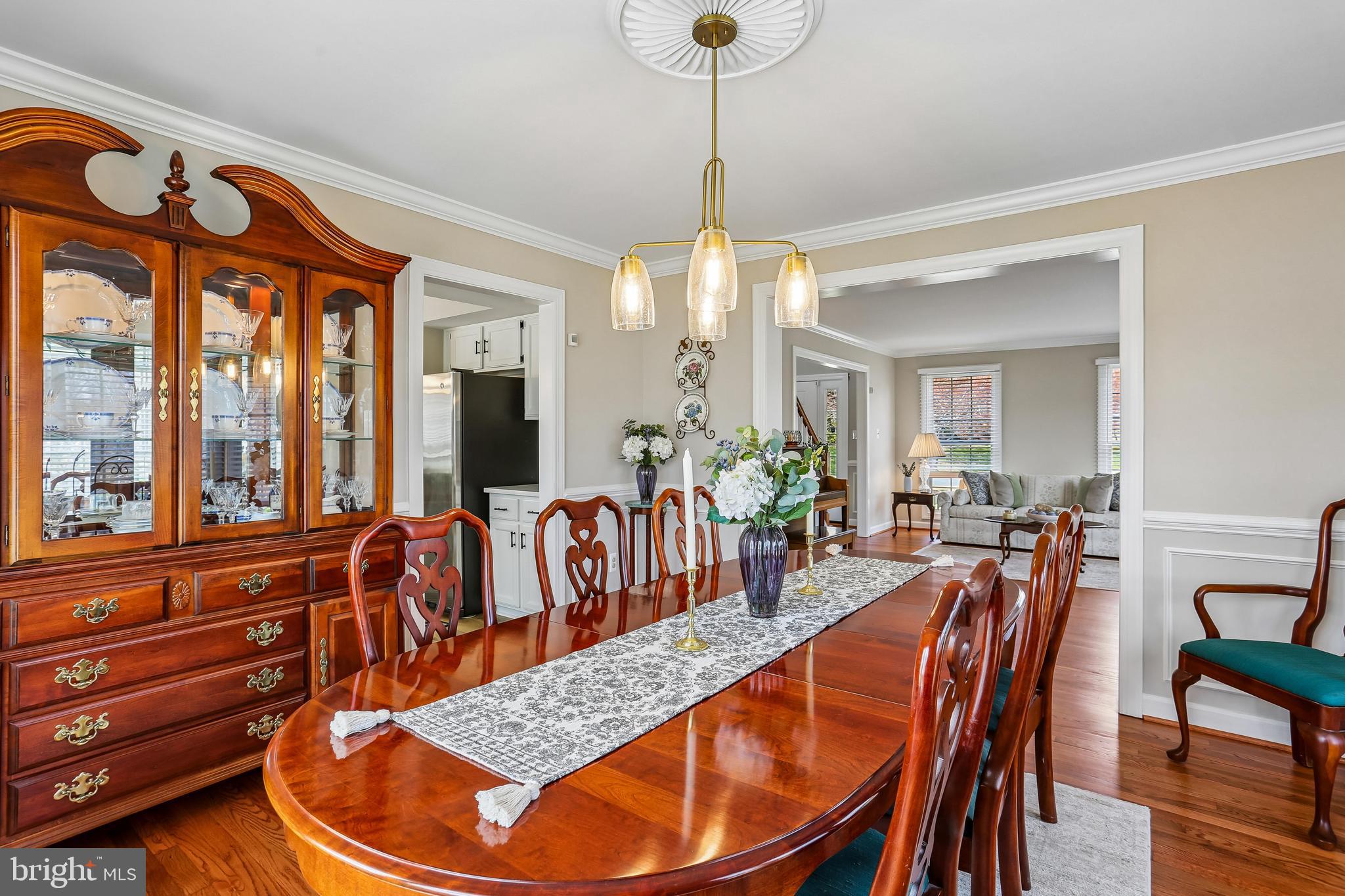 LAYTONSVILLE KNOLLS - Residential