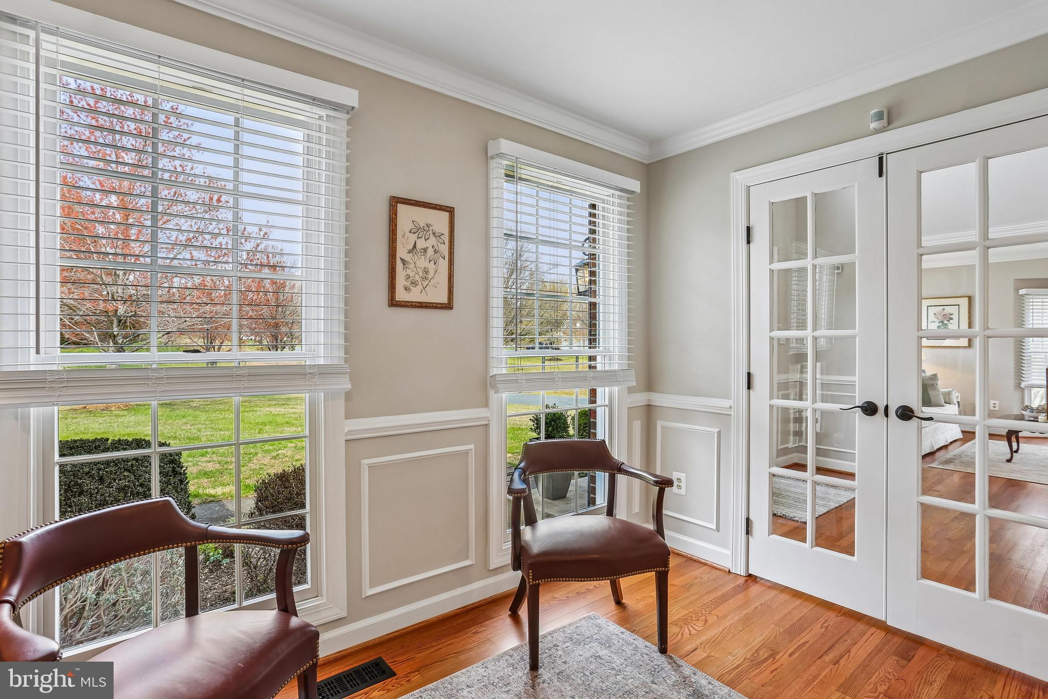 LAYTONSVILLE KNOLLS - Residential